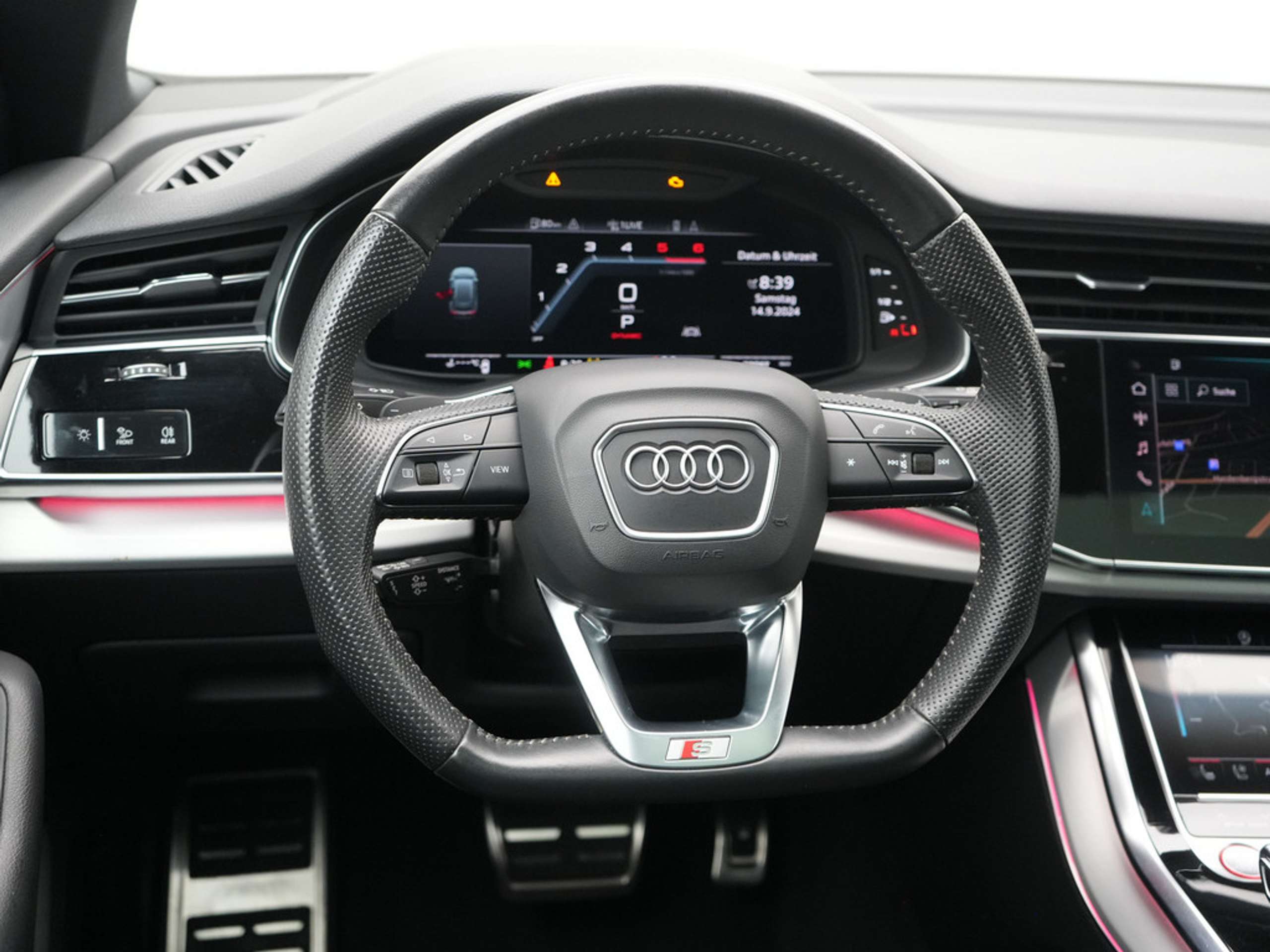 Audi - SQ8