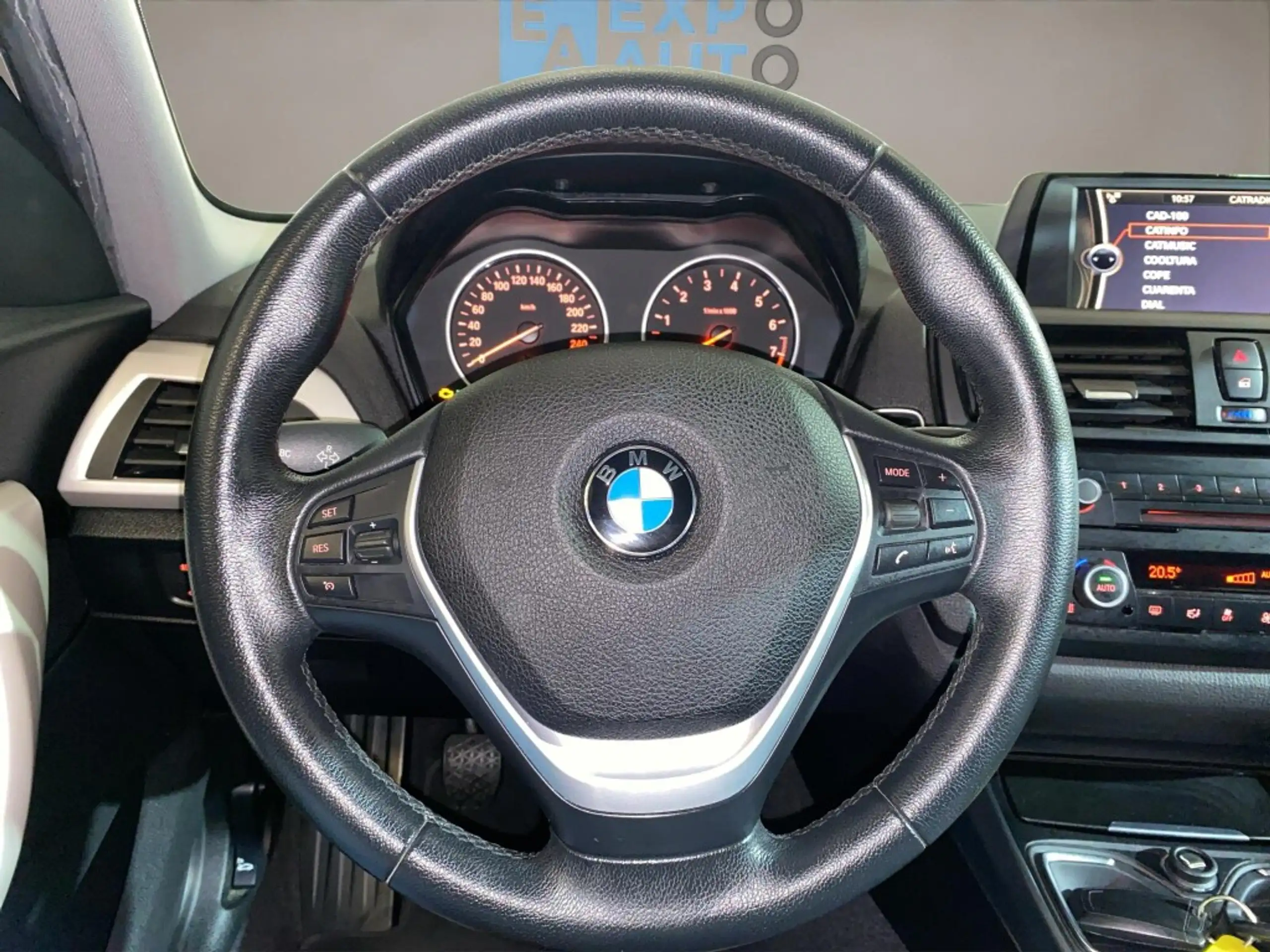 BMW - 114