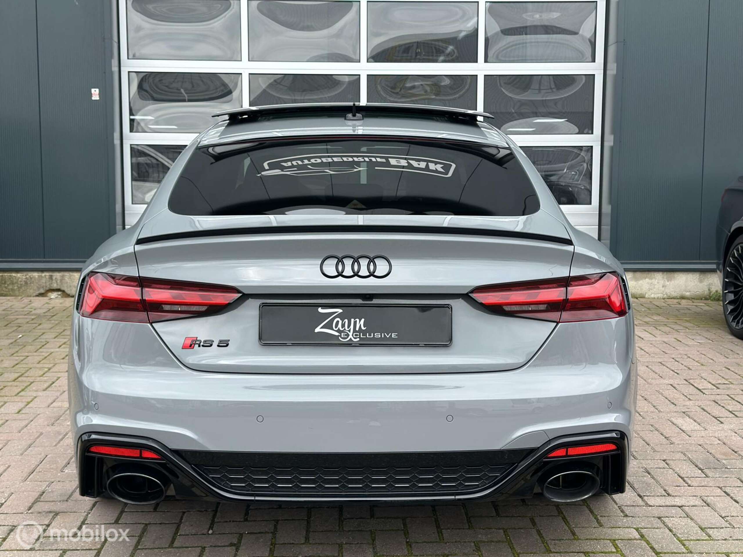 Audi - RS5