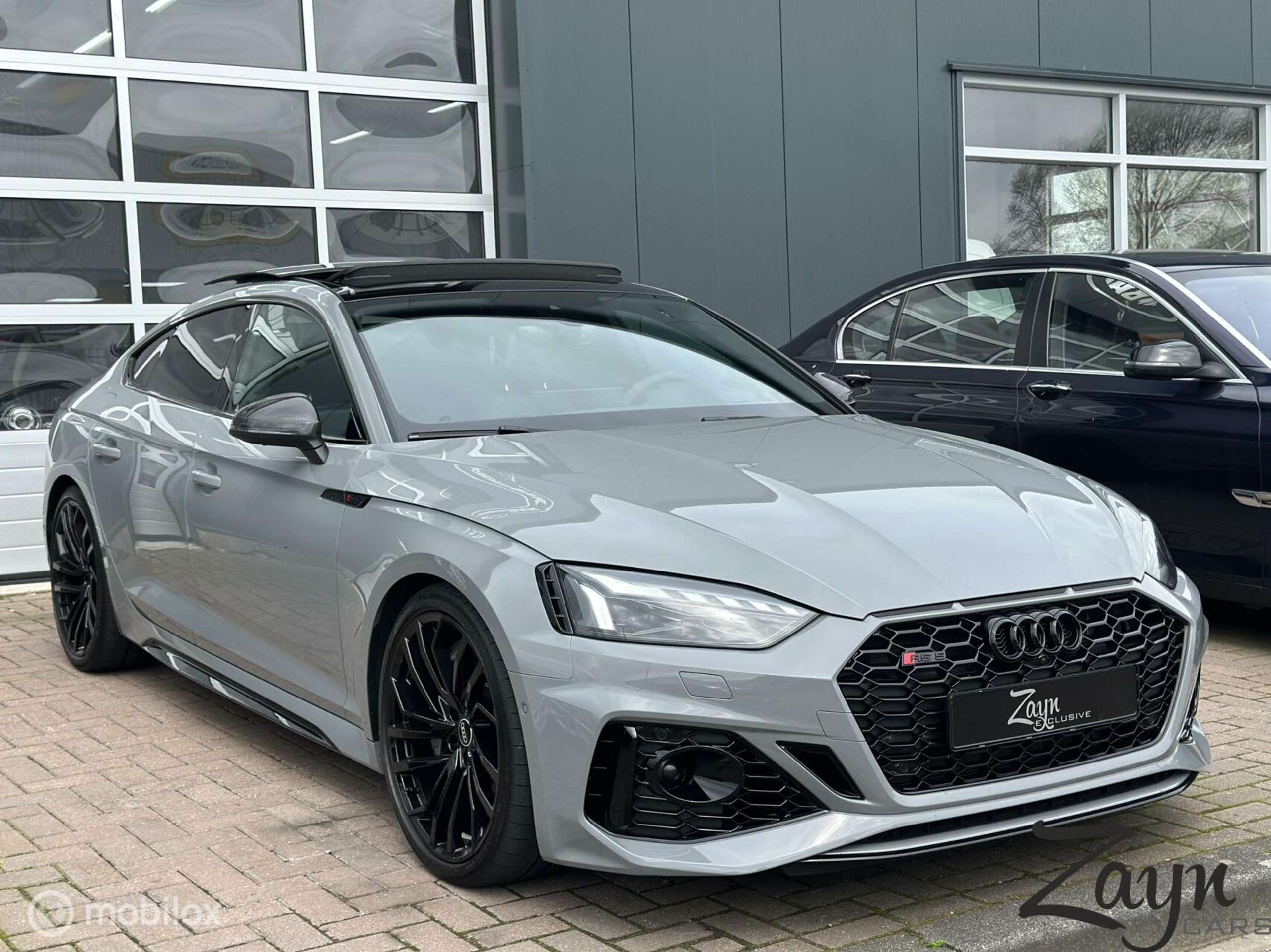 Audi - RS5