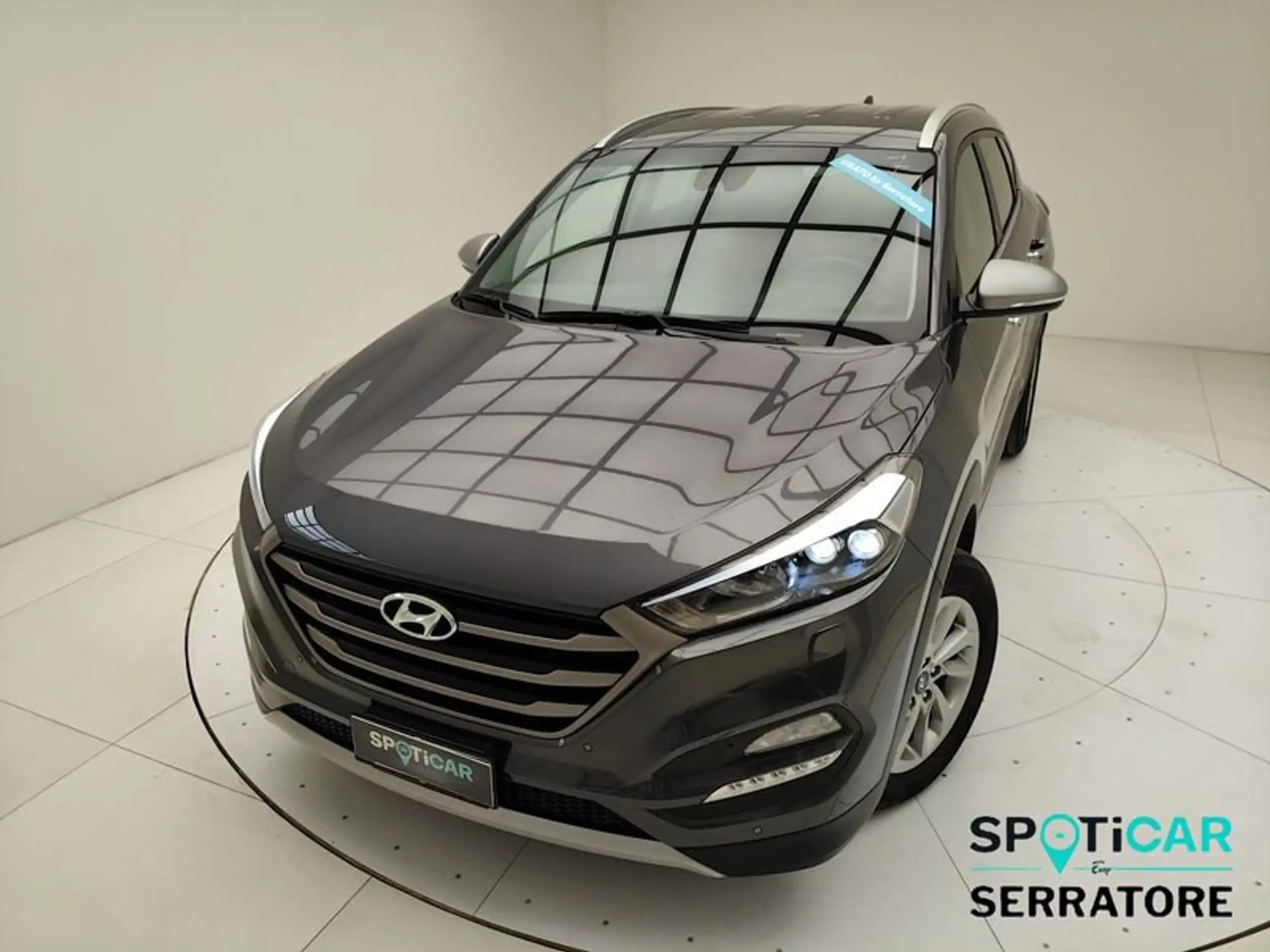 Hyundai - TUCSON