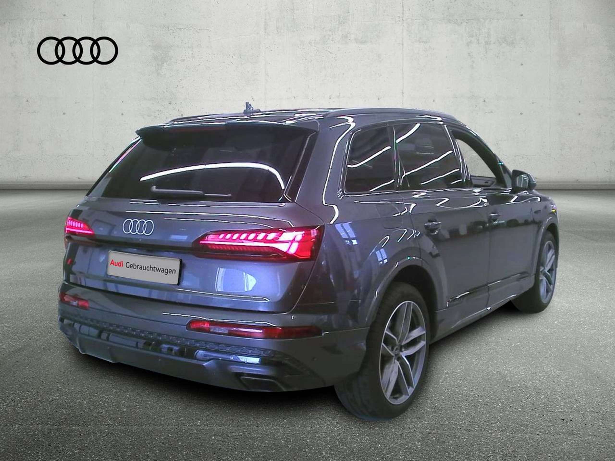 Audi - Q7