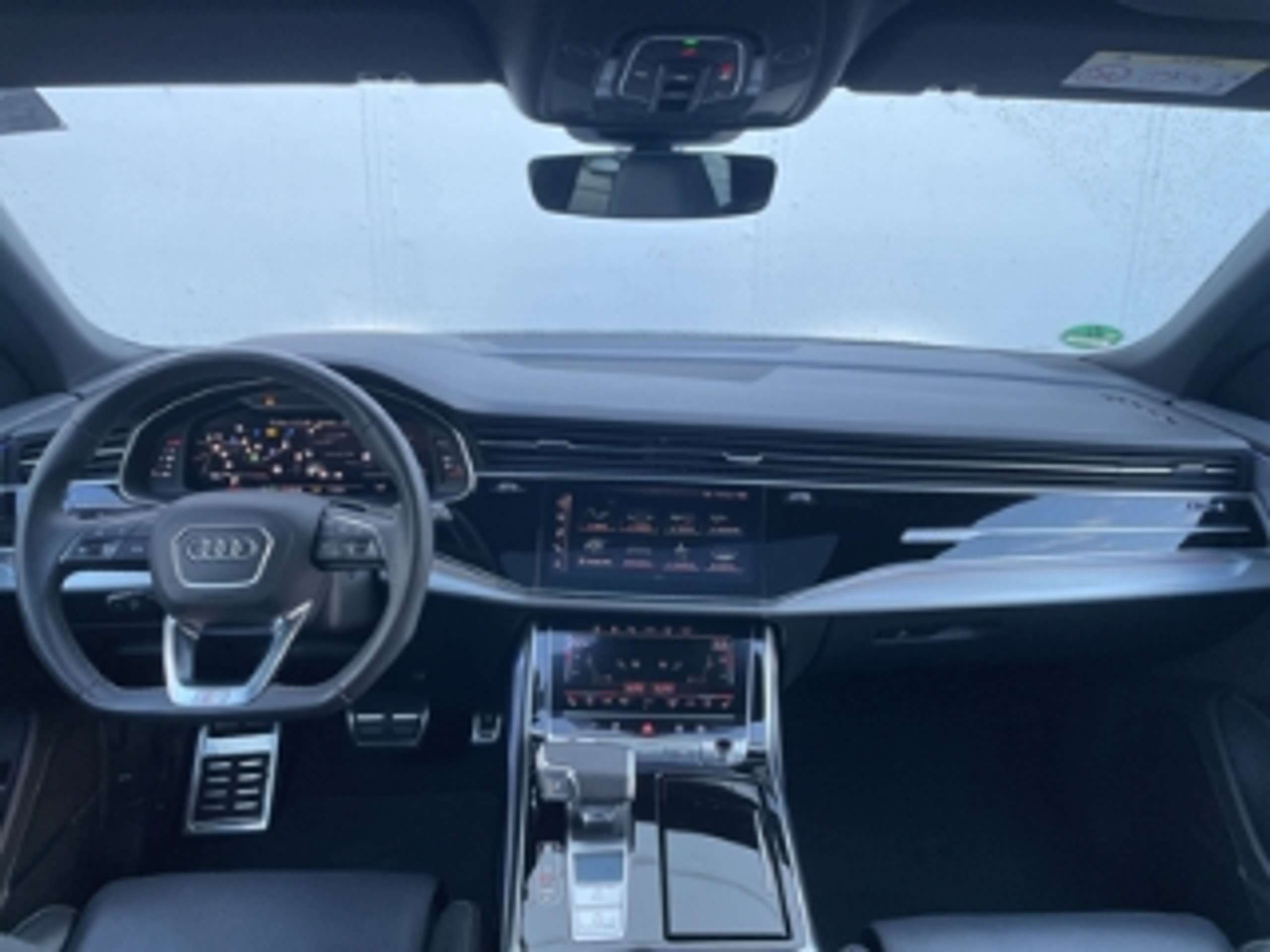 Audi - SQ8