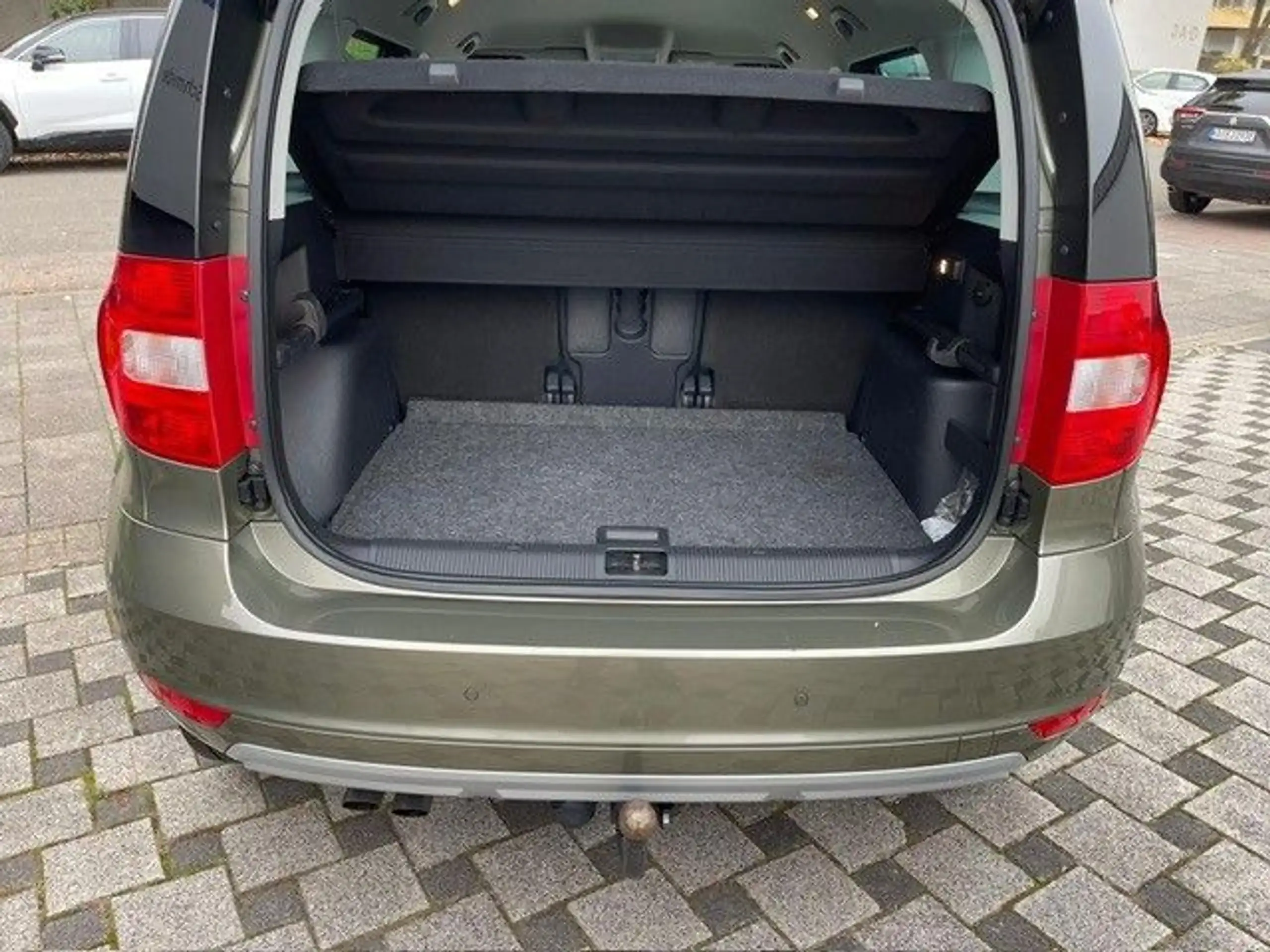 Skoda - Yeti