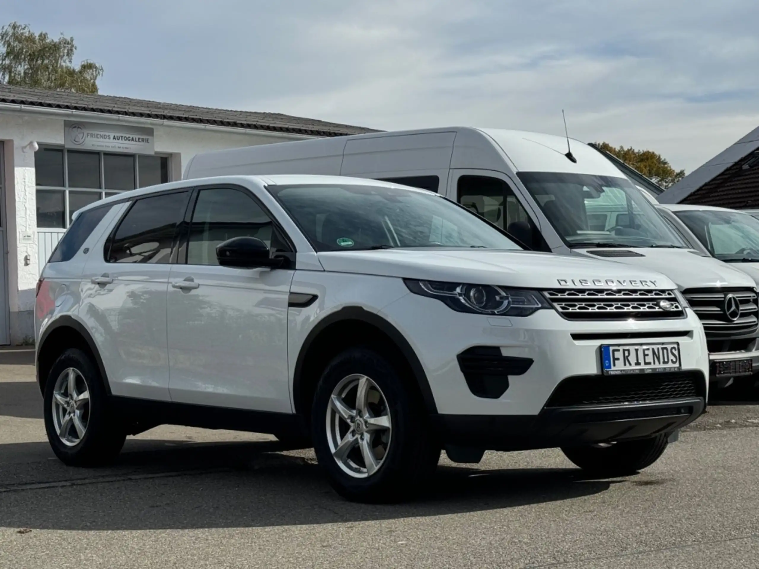 Land Rover - Discovery