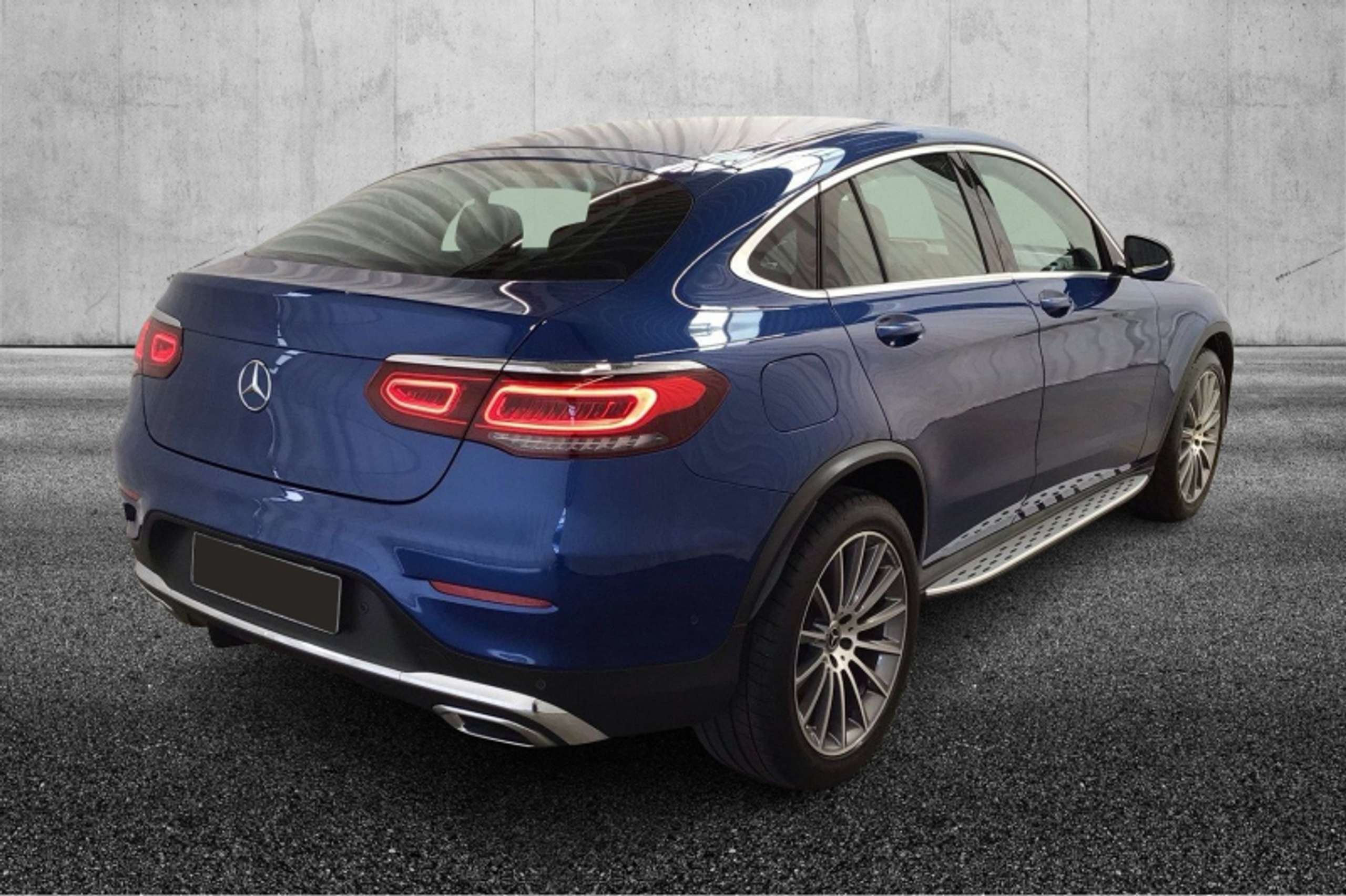 Mercedes-Benz - GLC 220