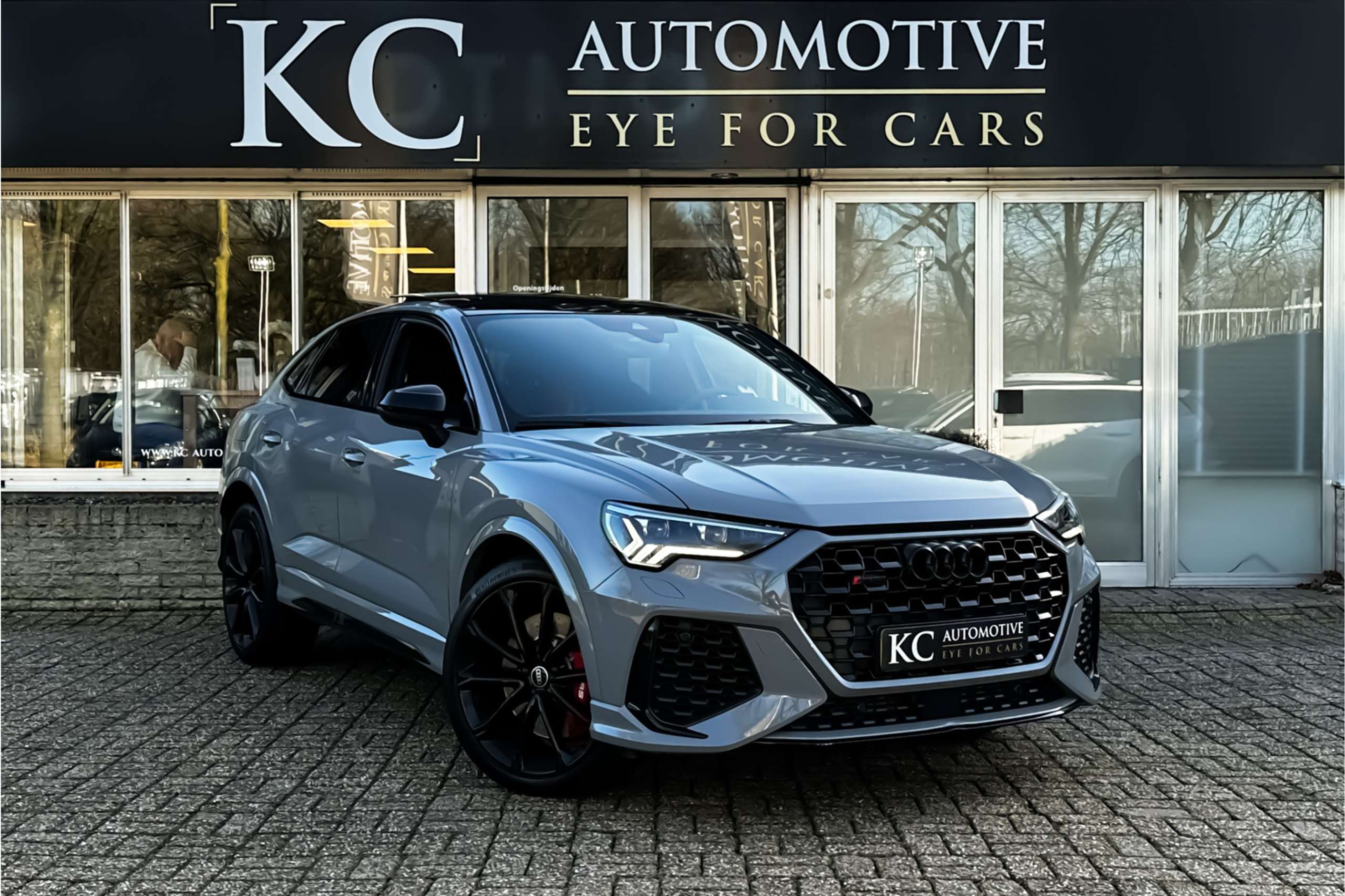 Audi - RS Q3