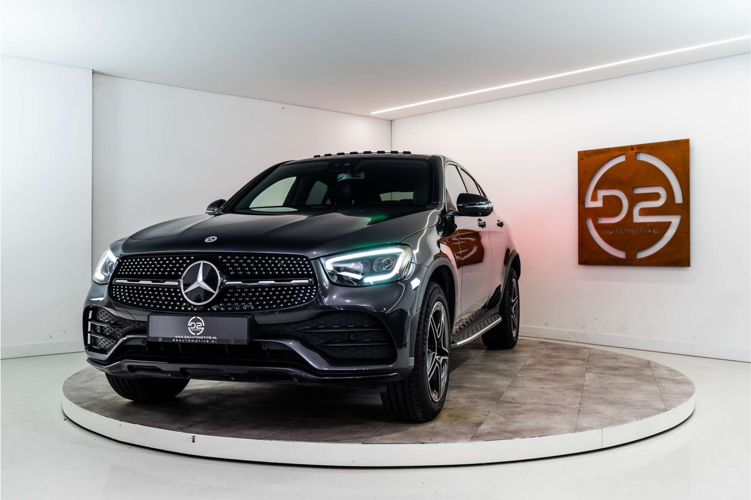 Mercedes-Benz GLC 300 2021