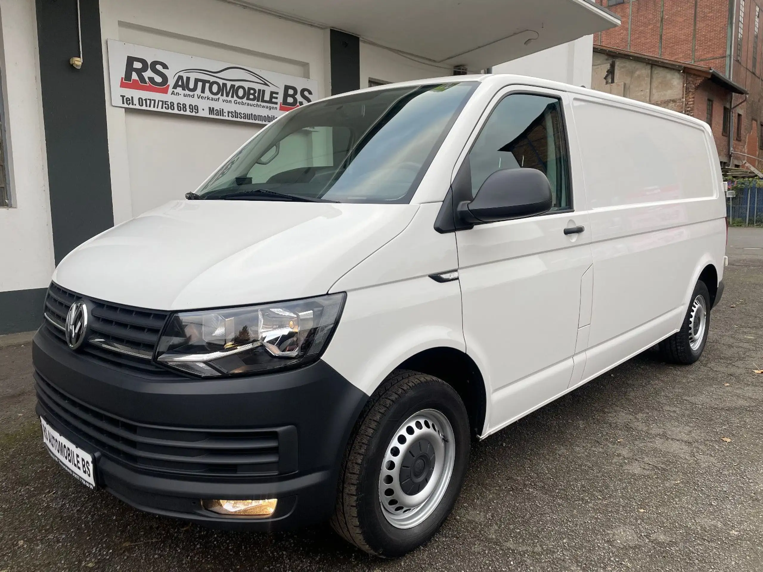 Volkswagen - T6 Transporter