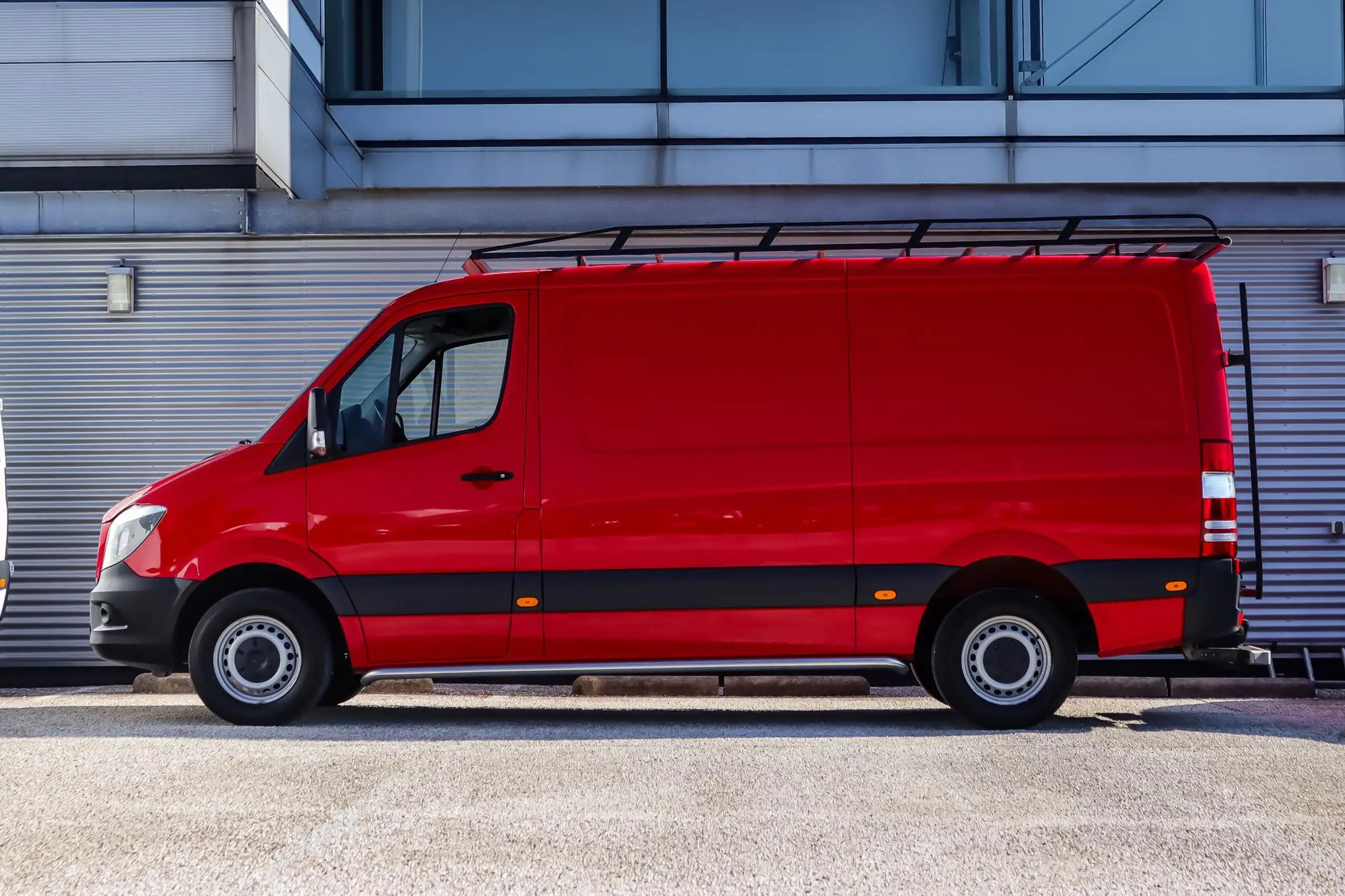 Mercedes-Benz - Sprinter