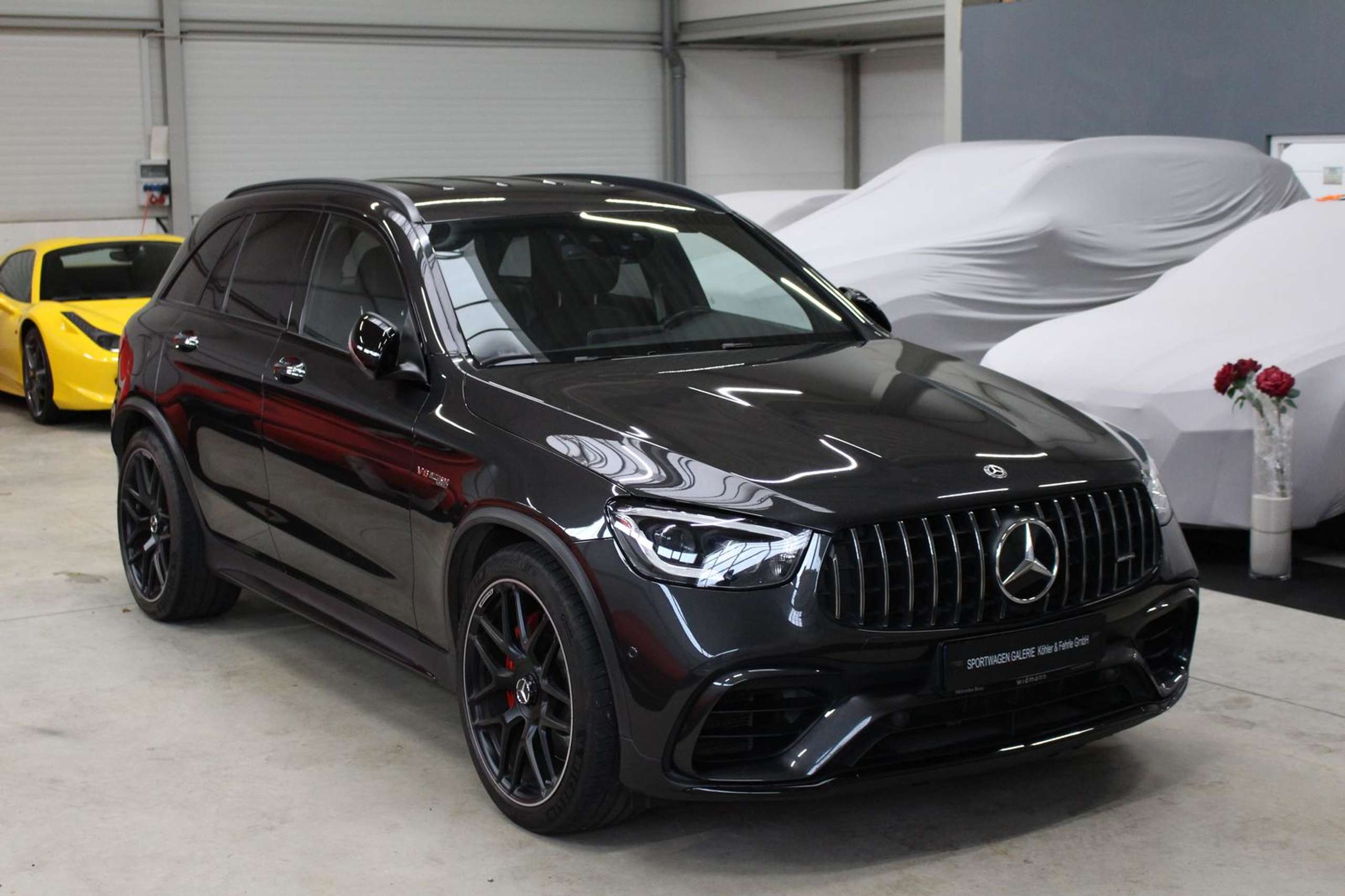 Mercedes-Benz - GLC 63 AMG