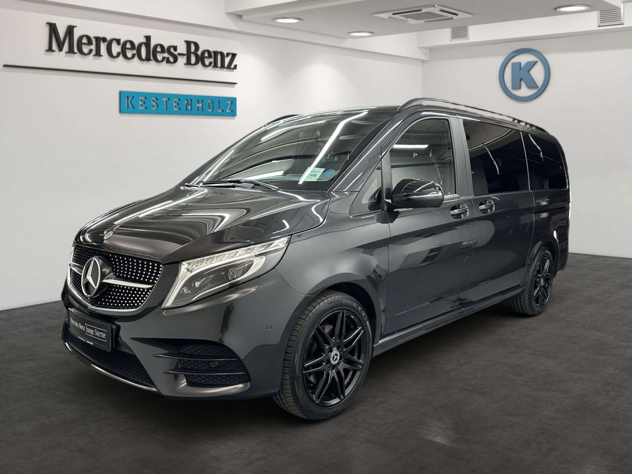 Mercedes-Benz - V 300