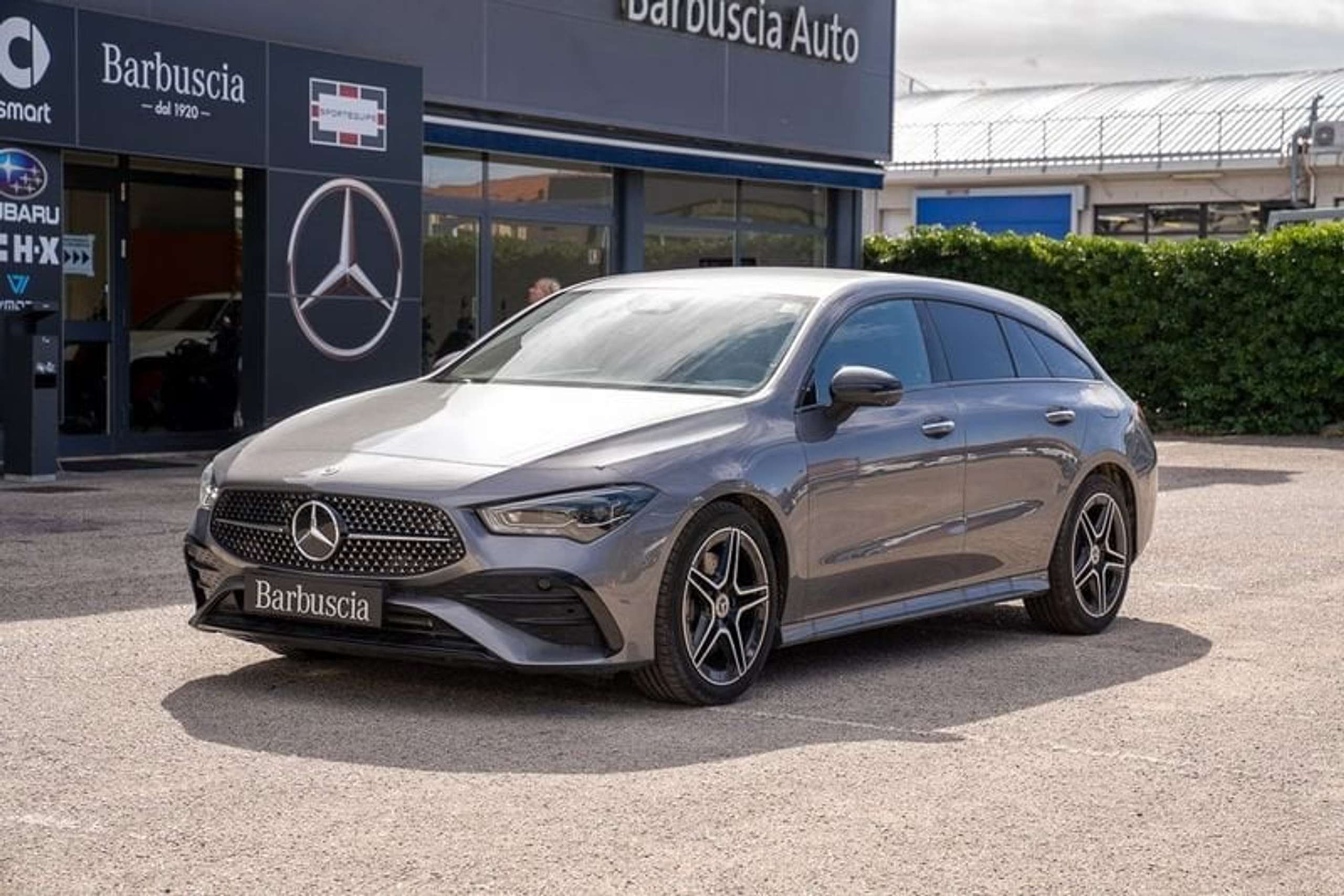 Mercedes-Benz - CLA 220