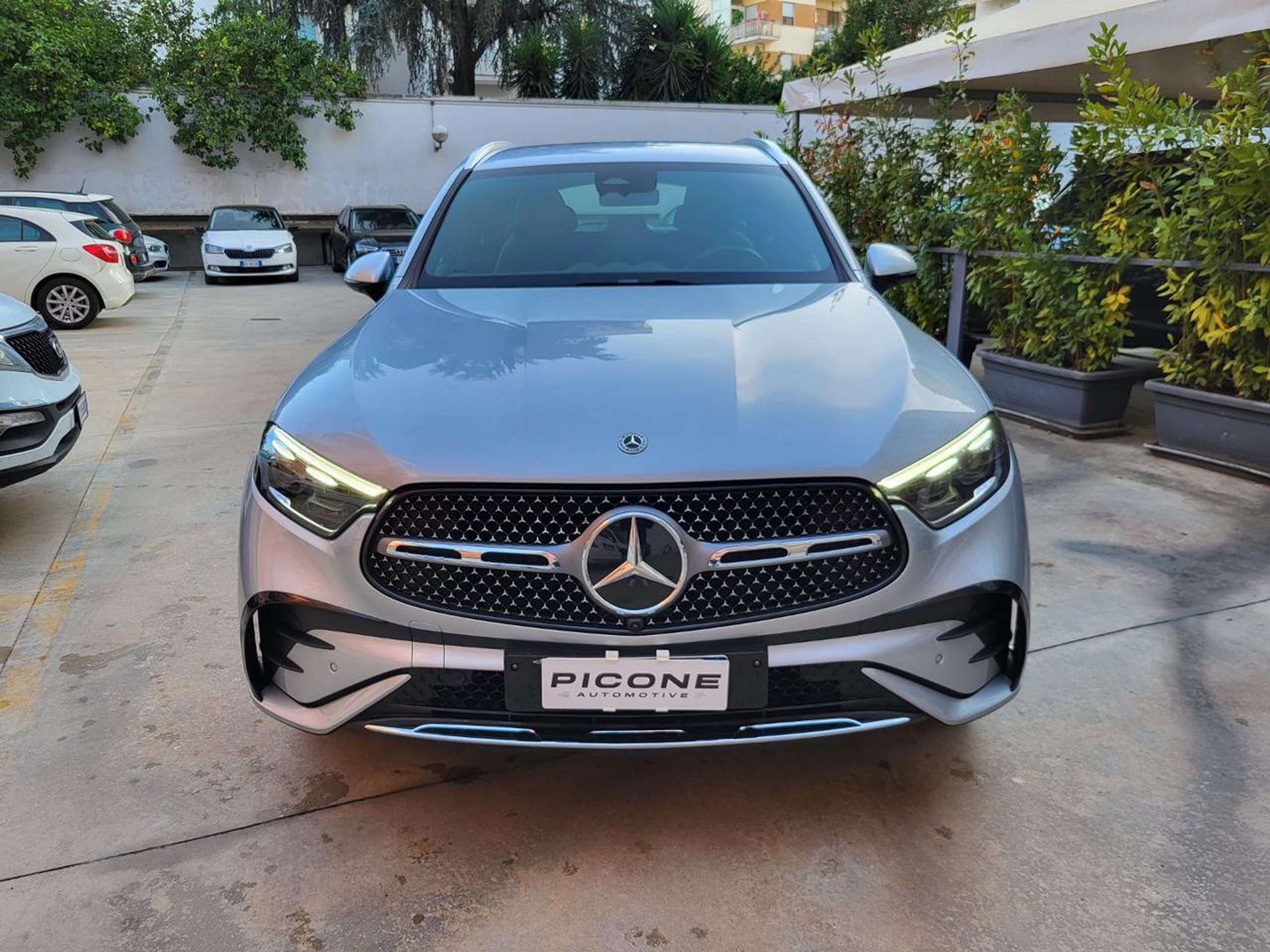 Mercedes-Benz - GLC 200