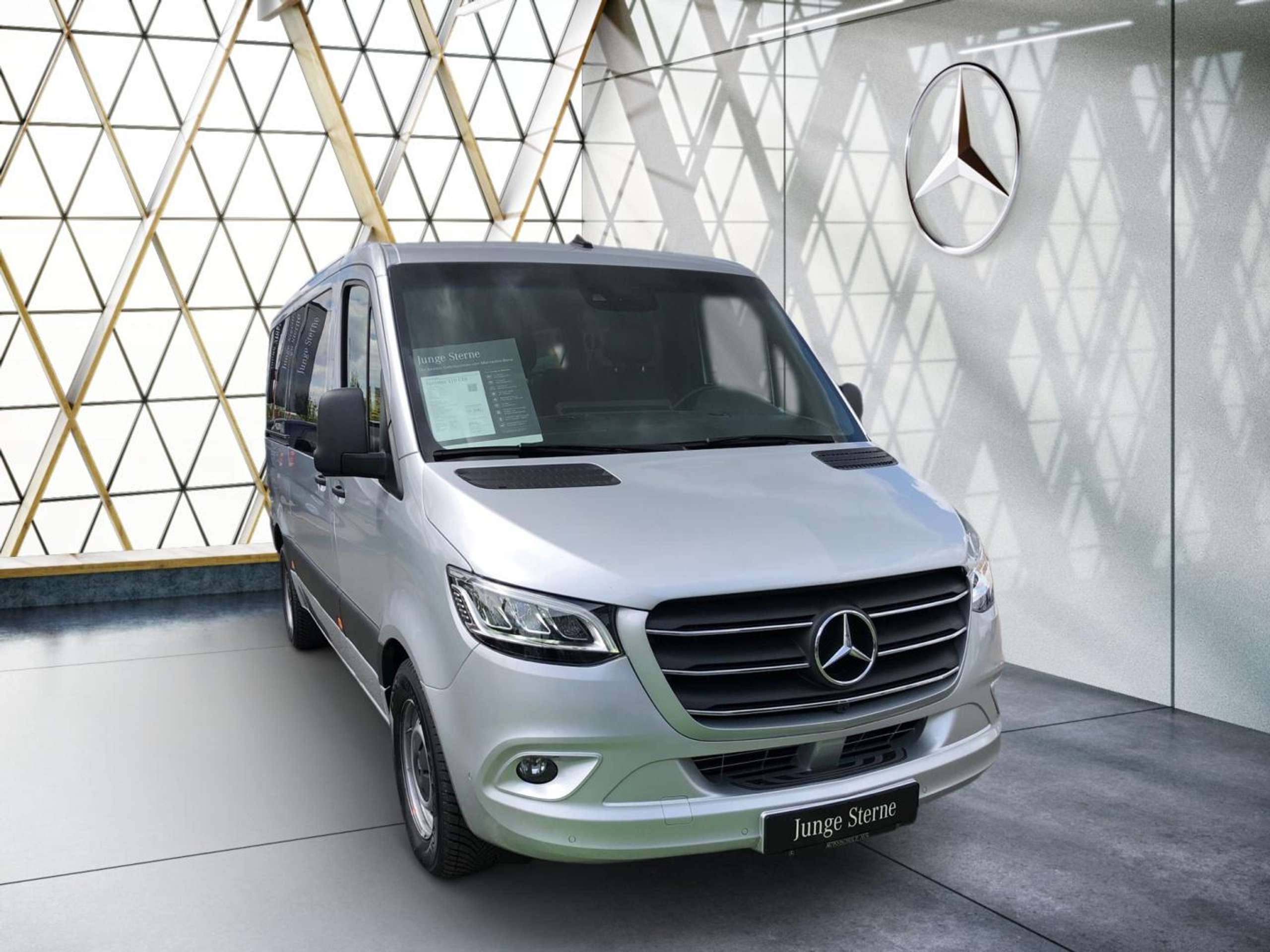 Mercedes-Benz - Sprinter