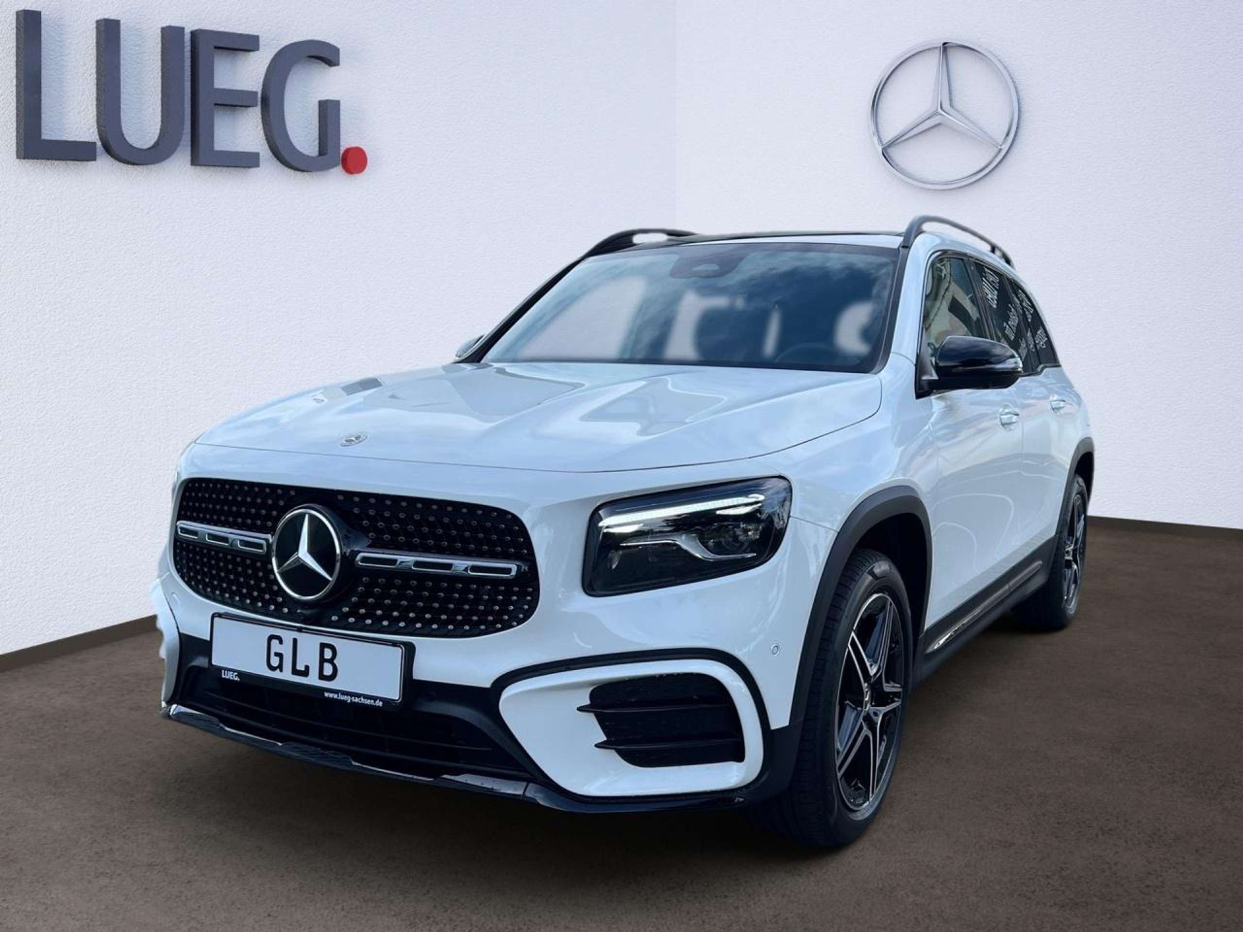 Mercedes-Benz GLB 200 2024