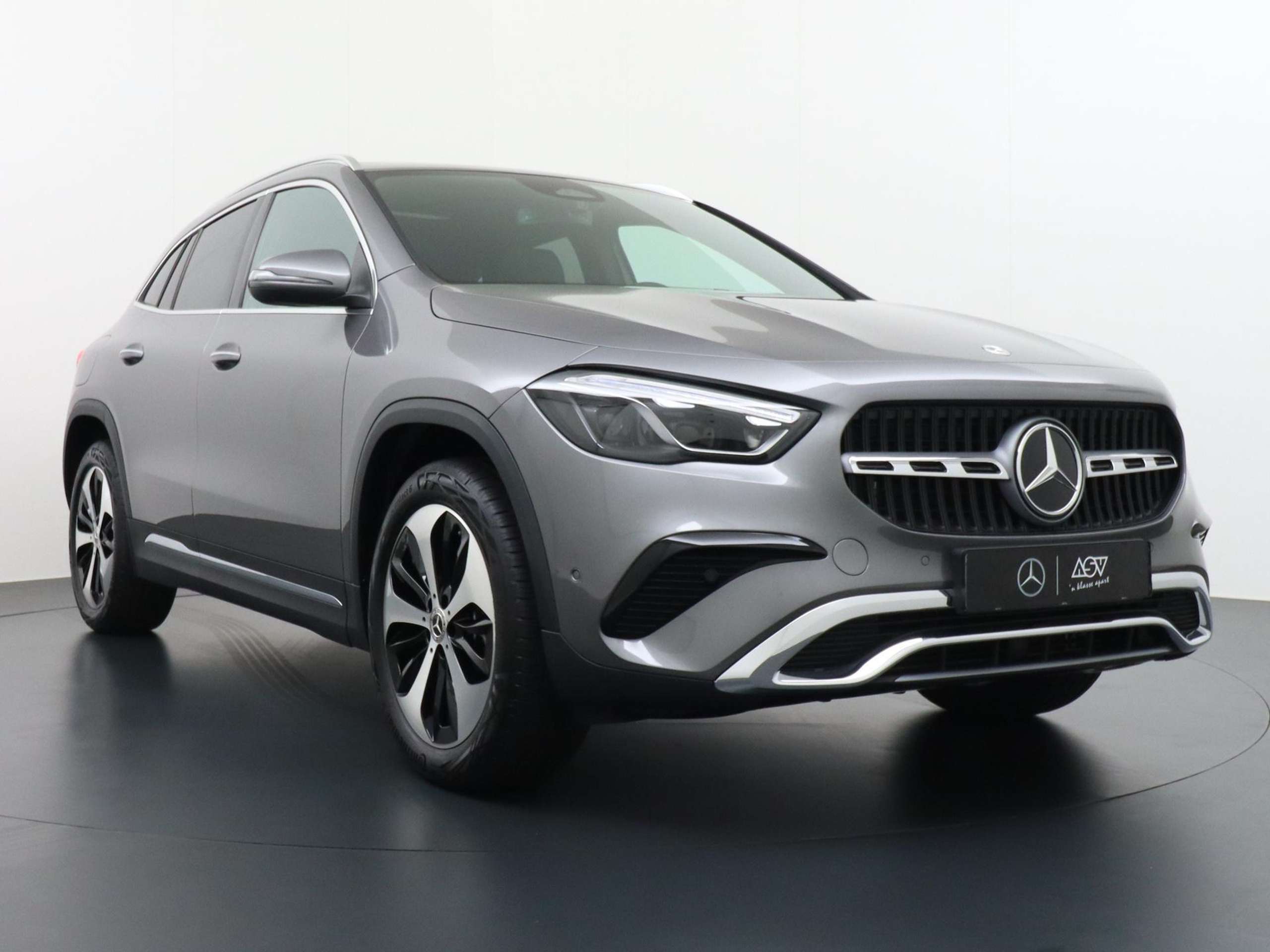 Mercedes-Benz - GLA 250