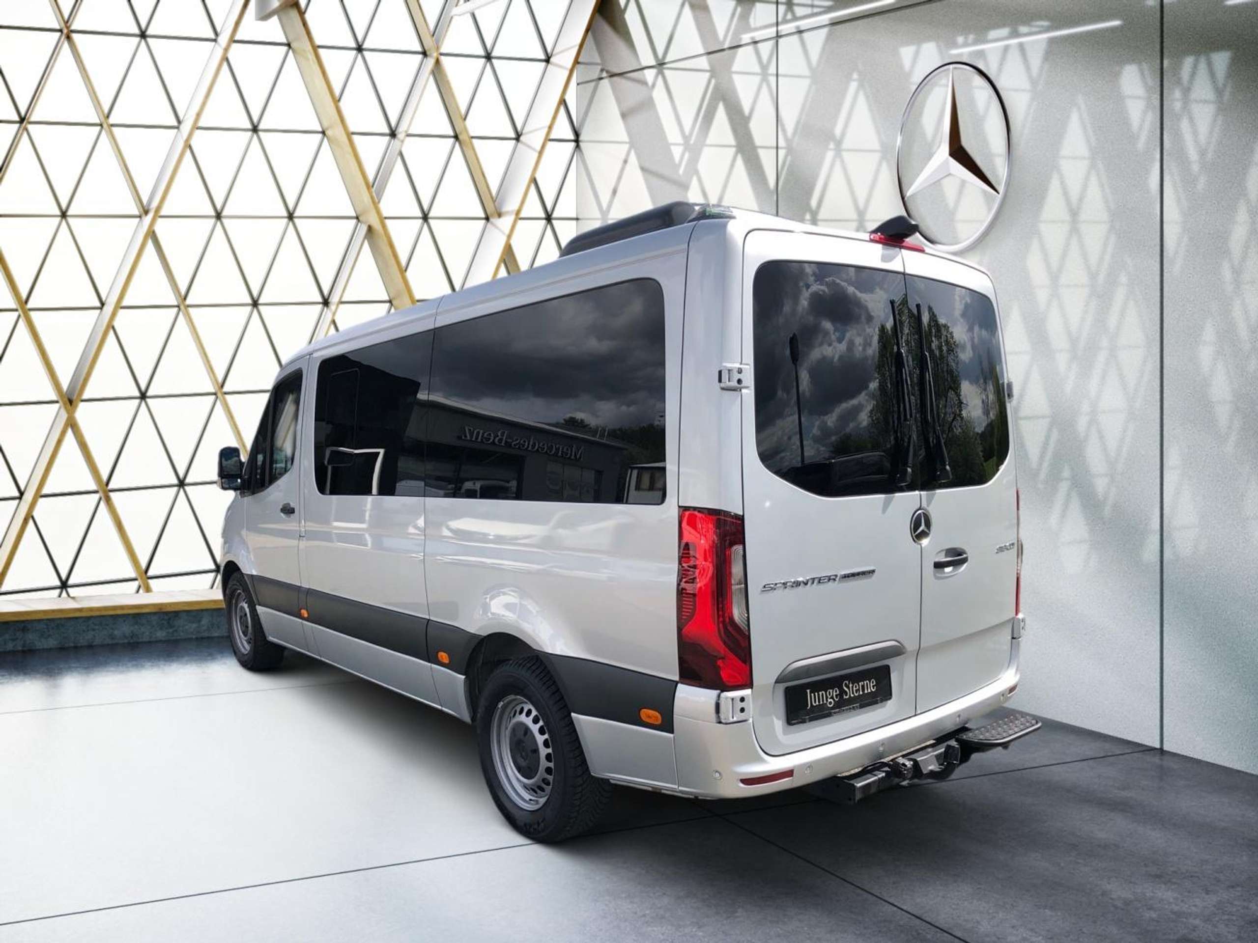 Mercedes-Benz - Sprinter