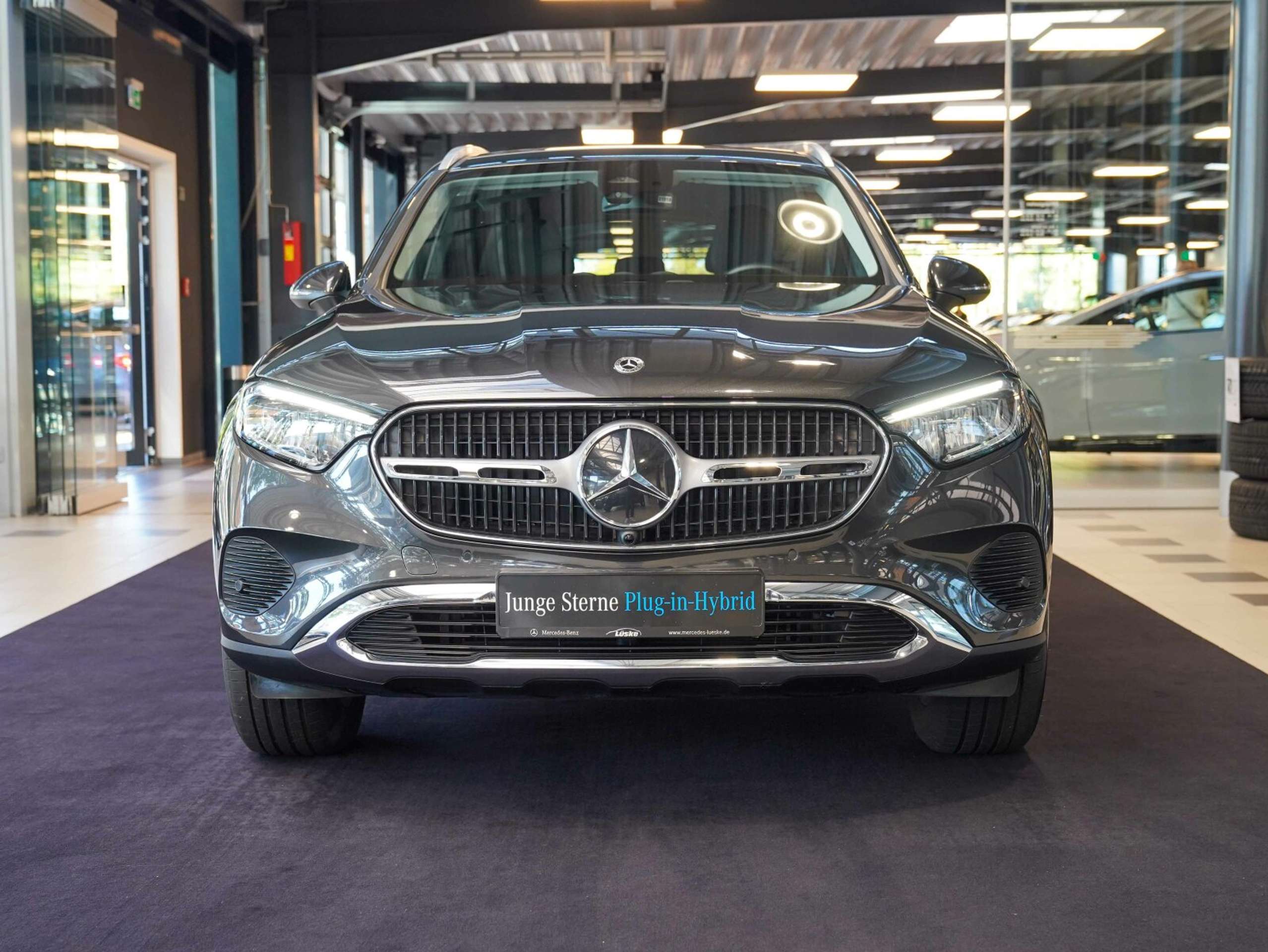 Mercedes-Benz - GLC 300