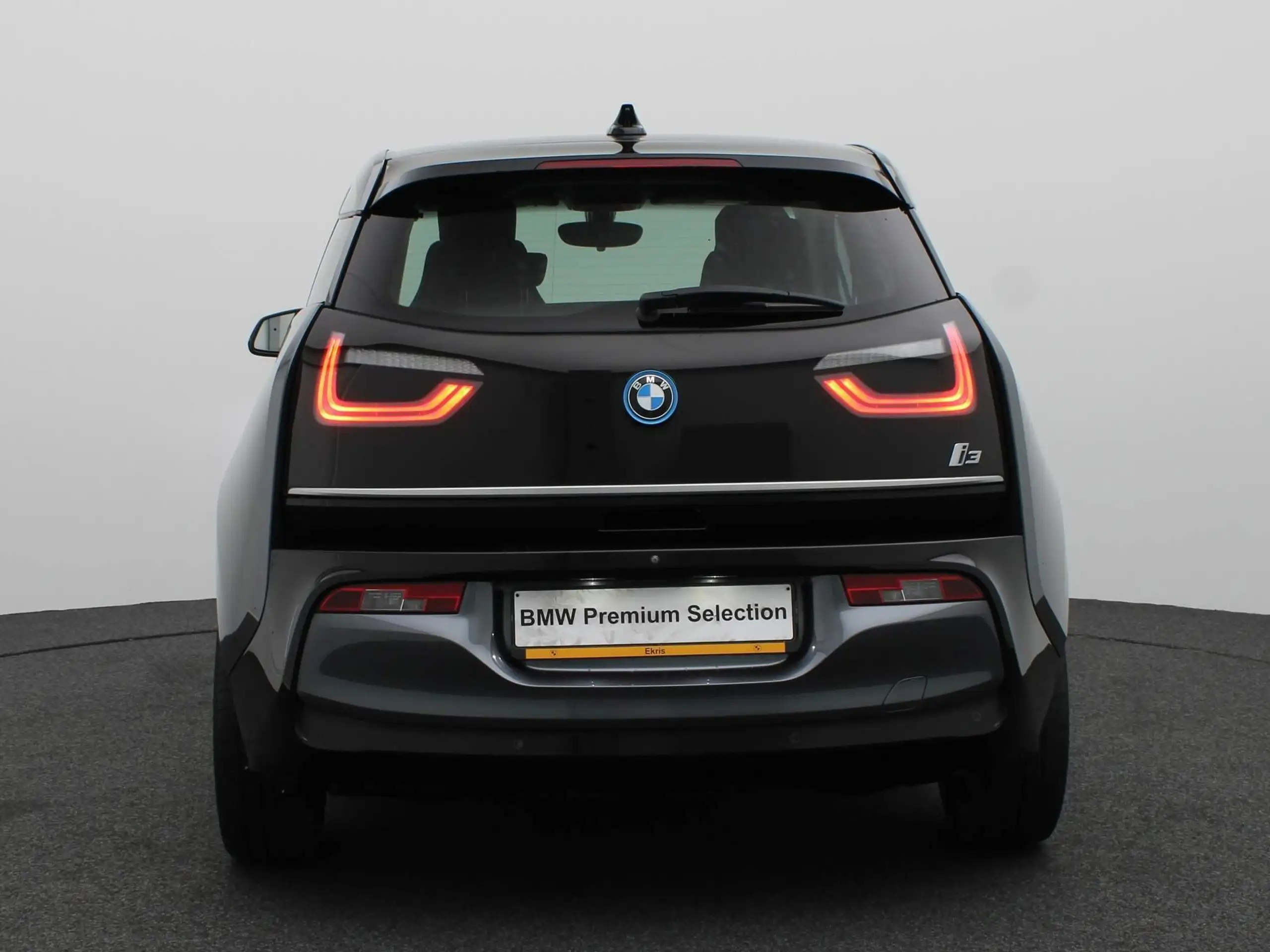 BMW - i3