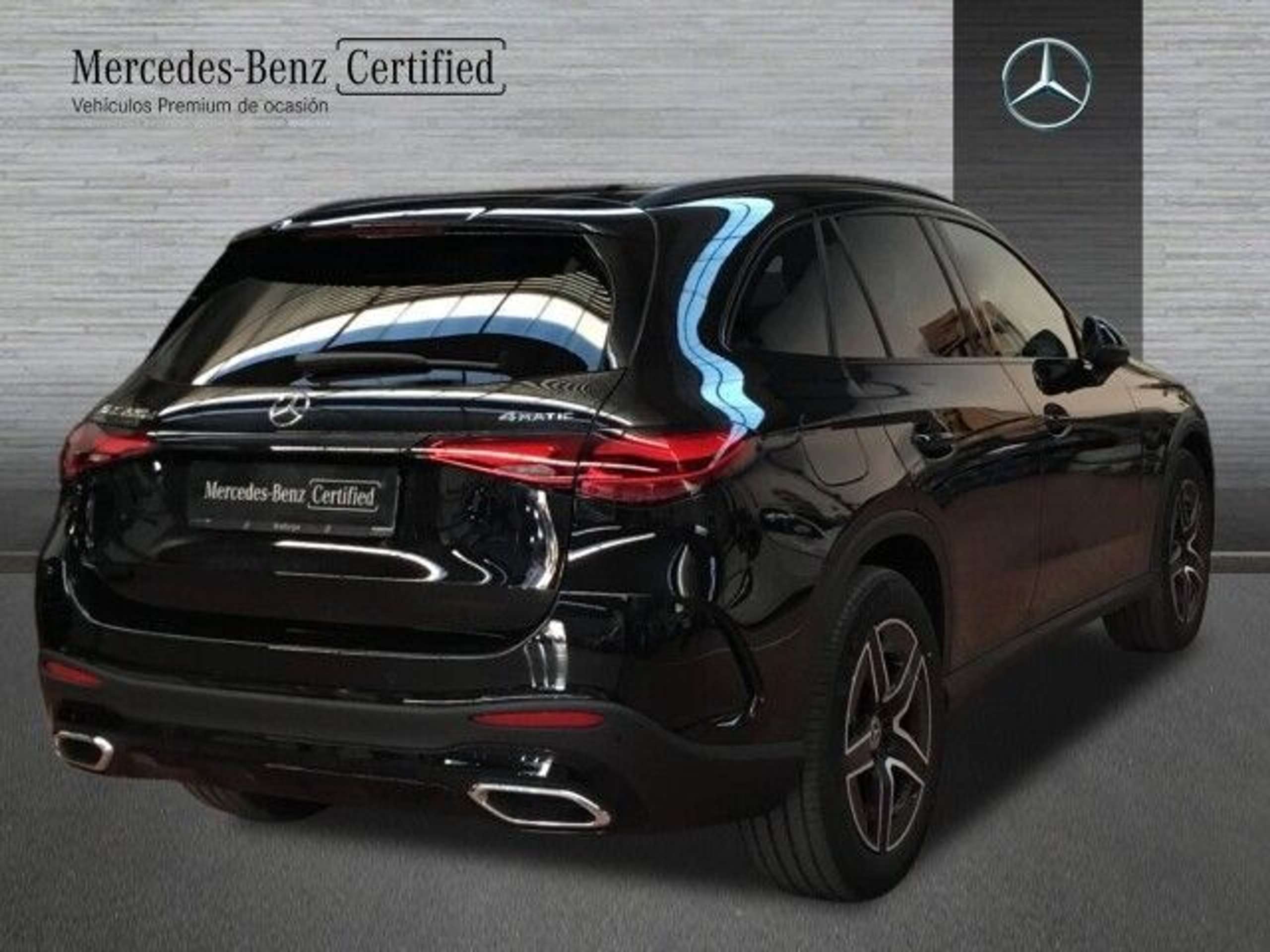 Mercedes-Benz - GLC 220