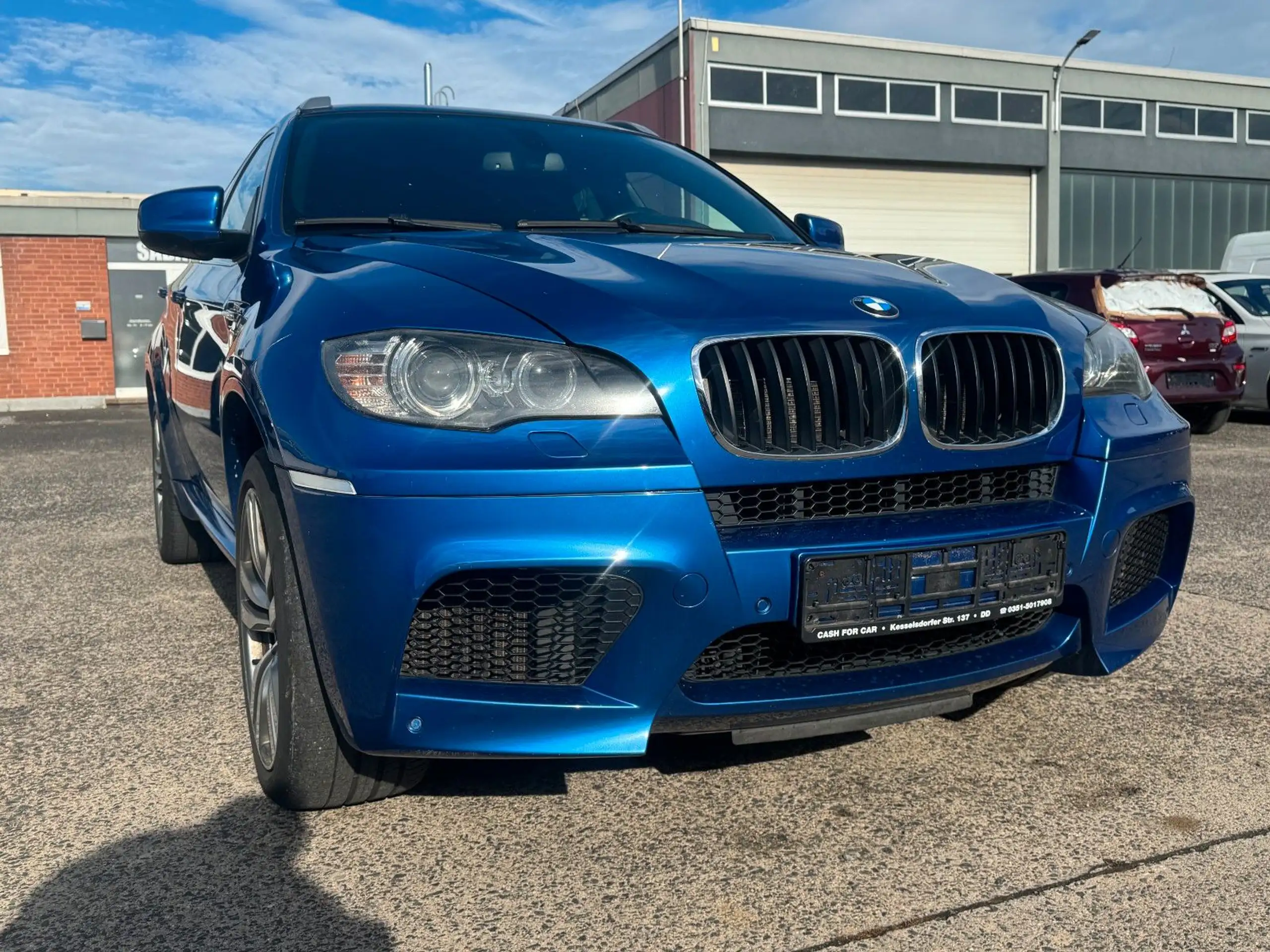 BMW - X6 M