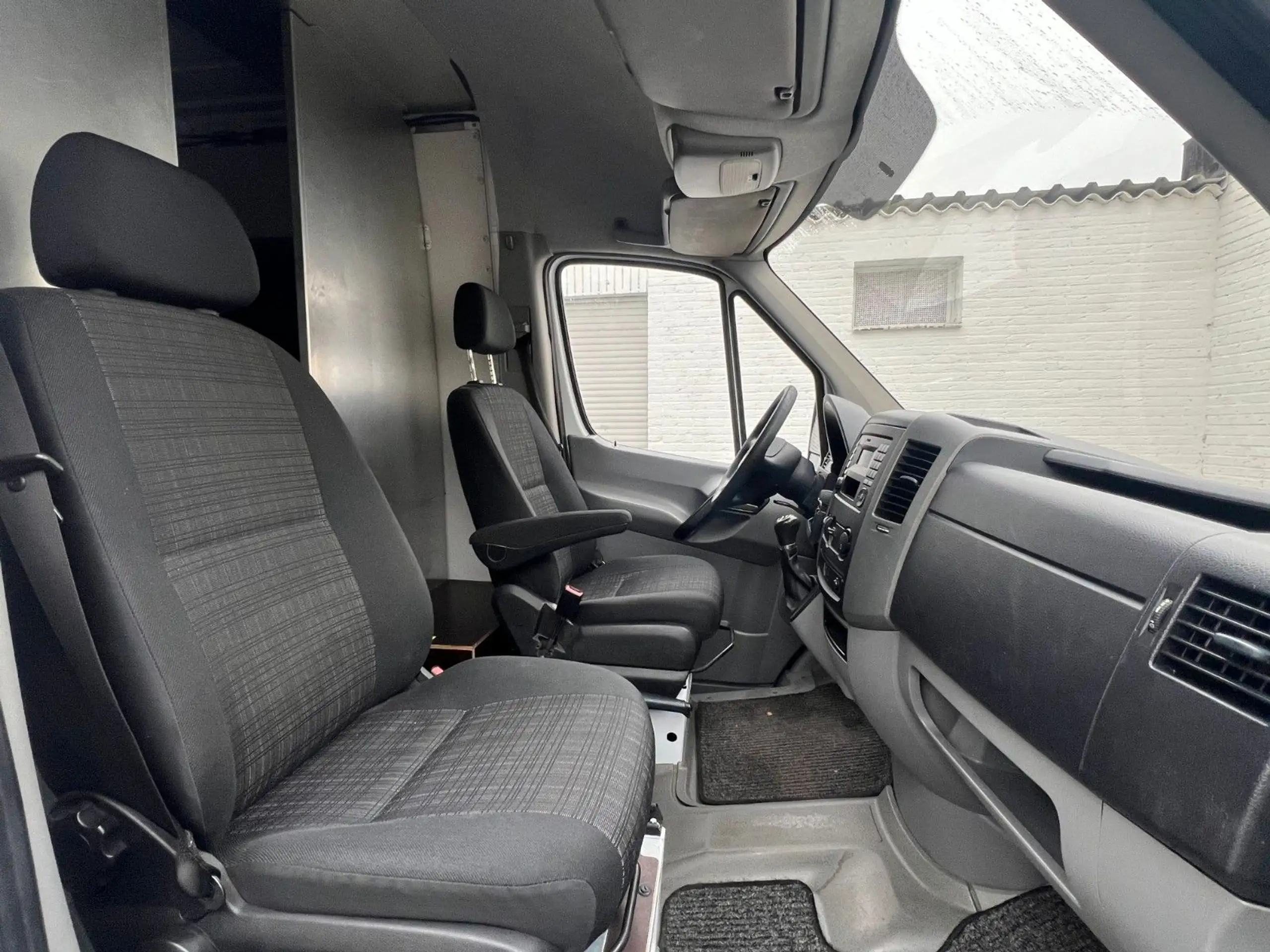 Mercedes-Benz - Sprinter