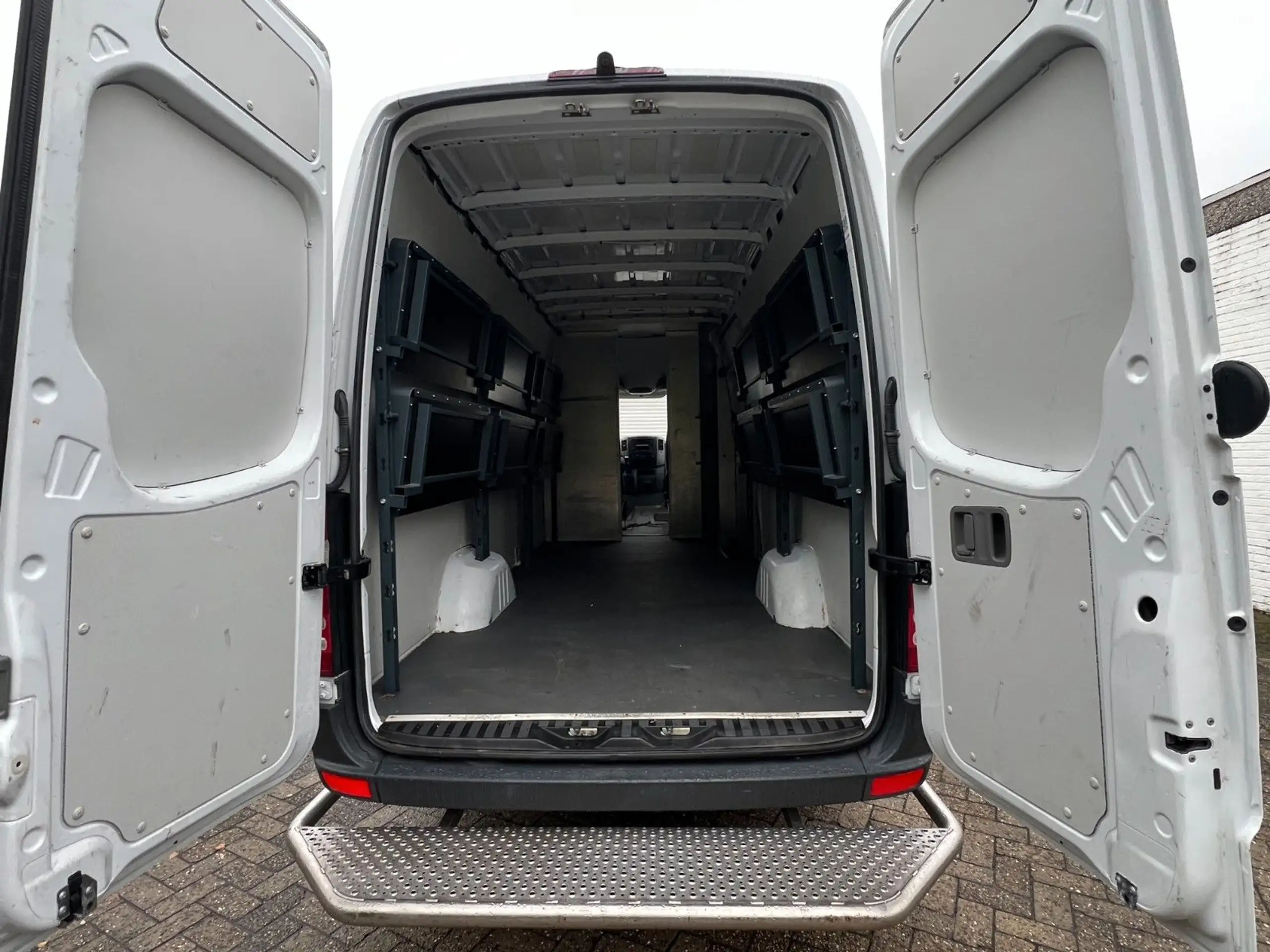 Mercedes-Benz - Sprinter