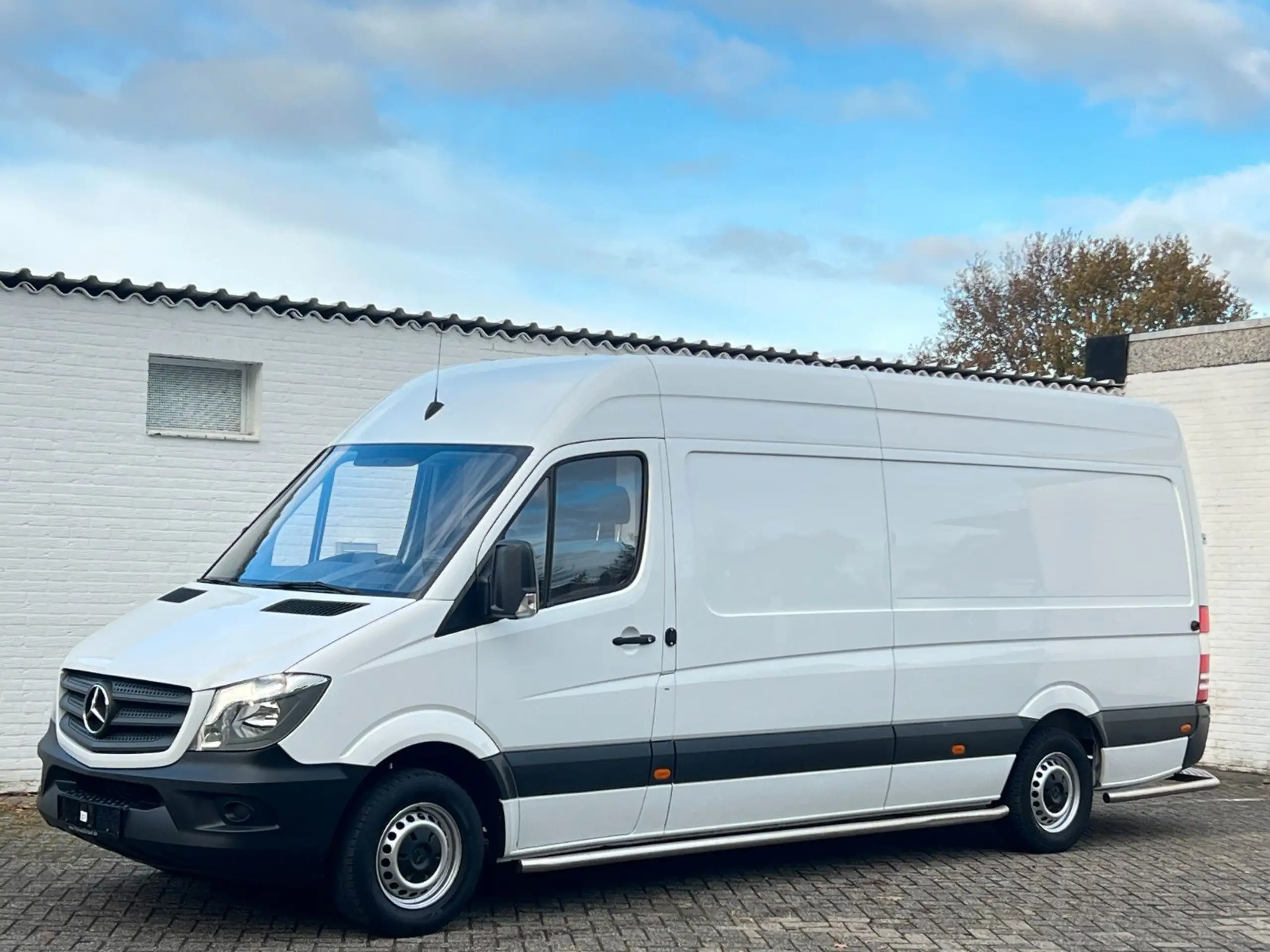 Mercedes-Benz - Sprinter