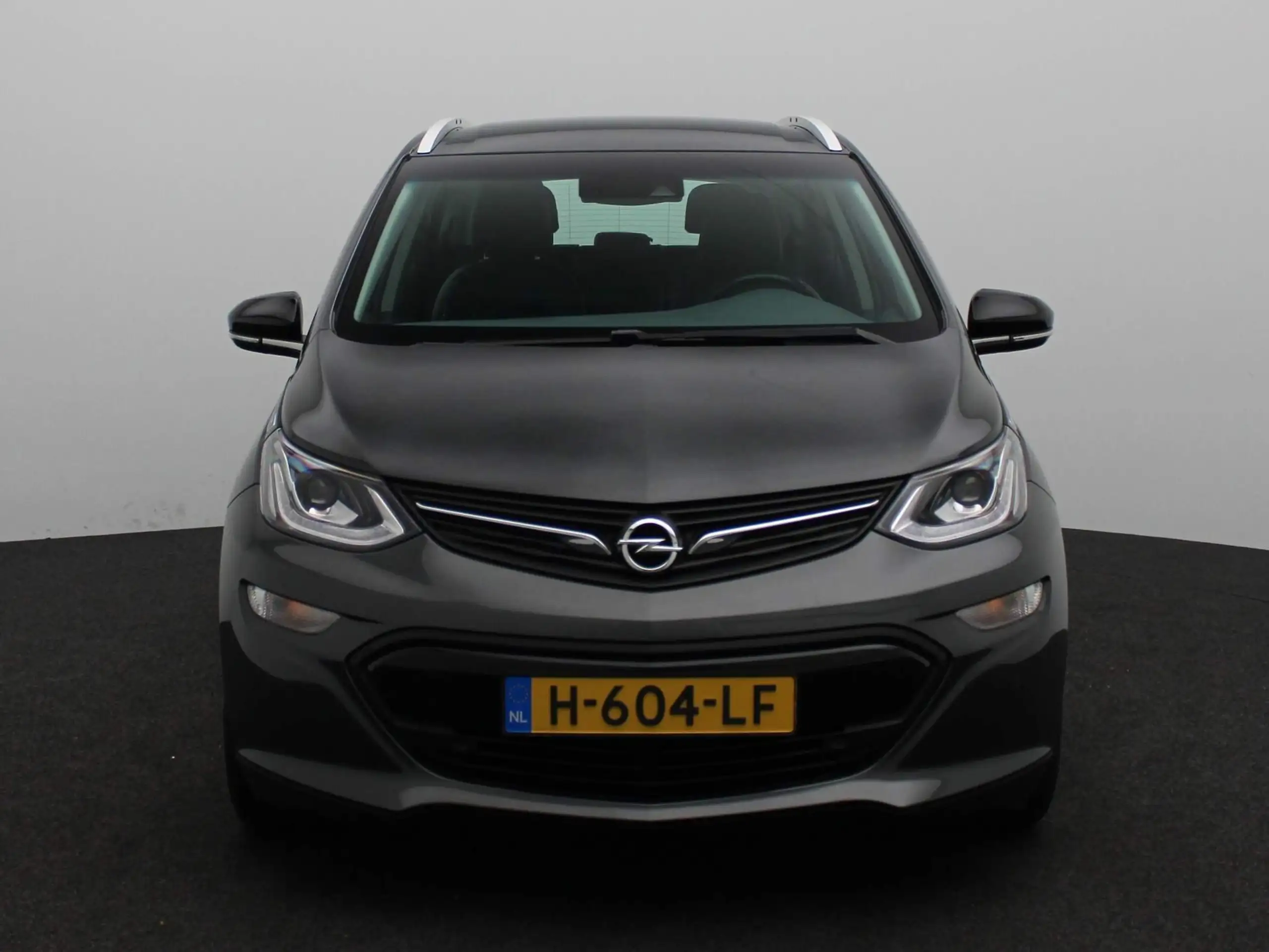 Opel - Ampera-E