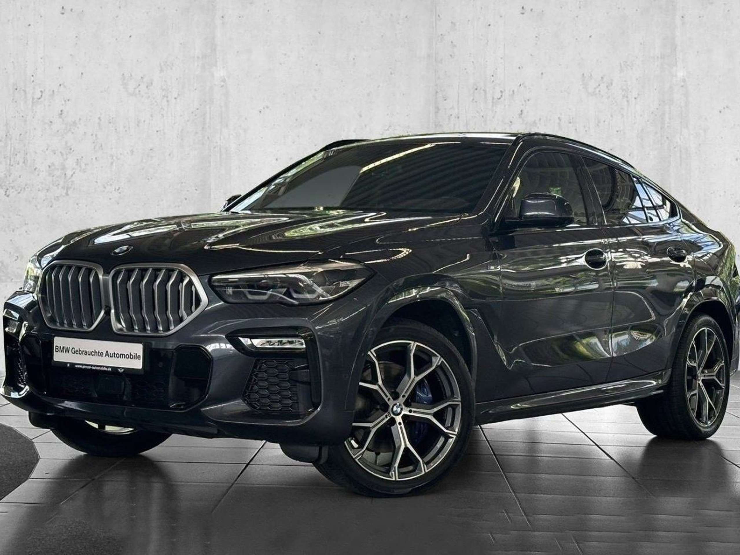 BMW - X6