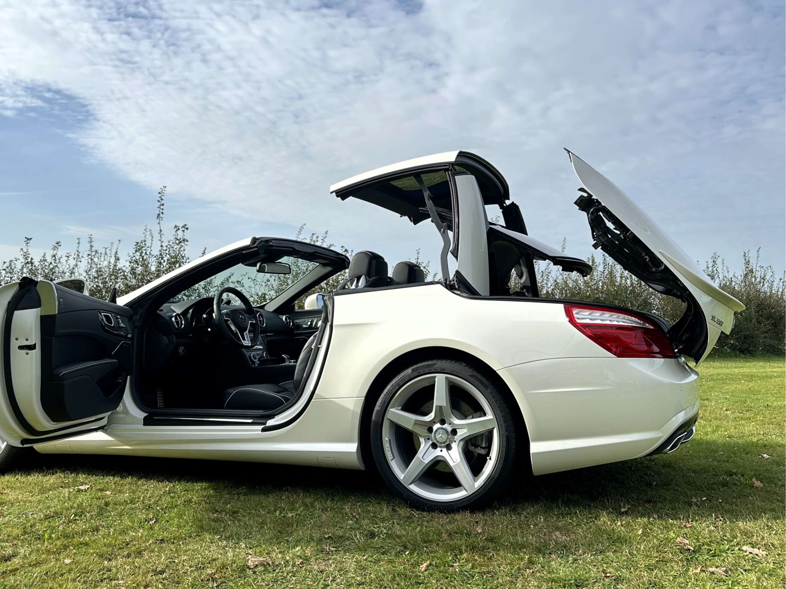 Mercedes-Benz - SL 500