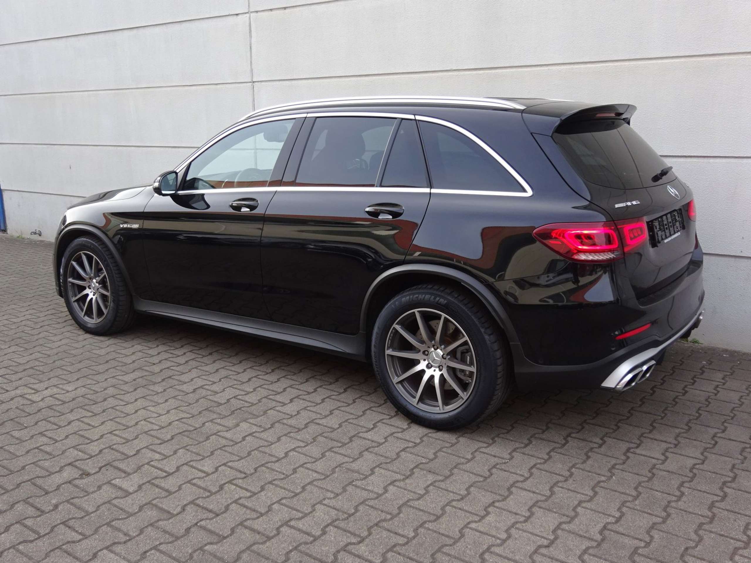 Mercedes-Benz - GLC 63 AMG