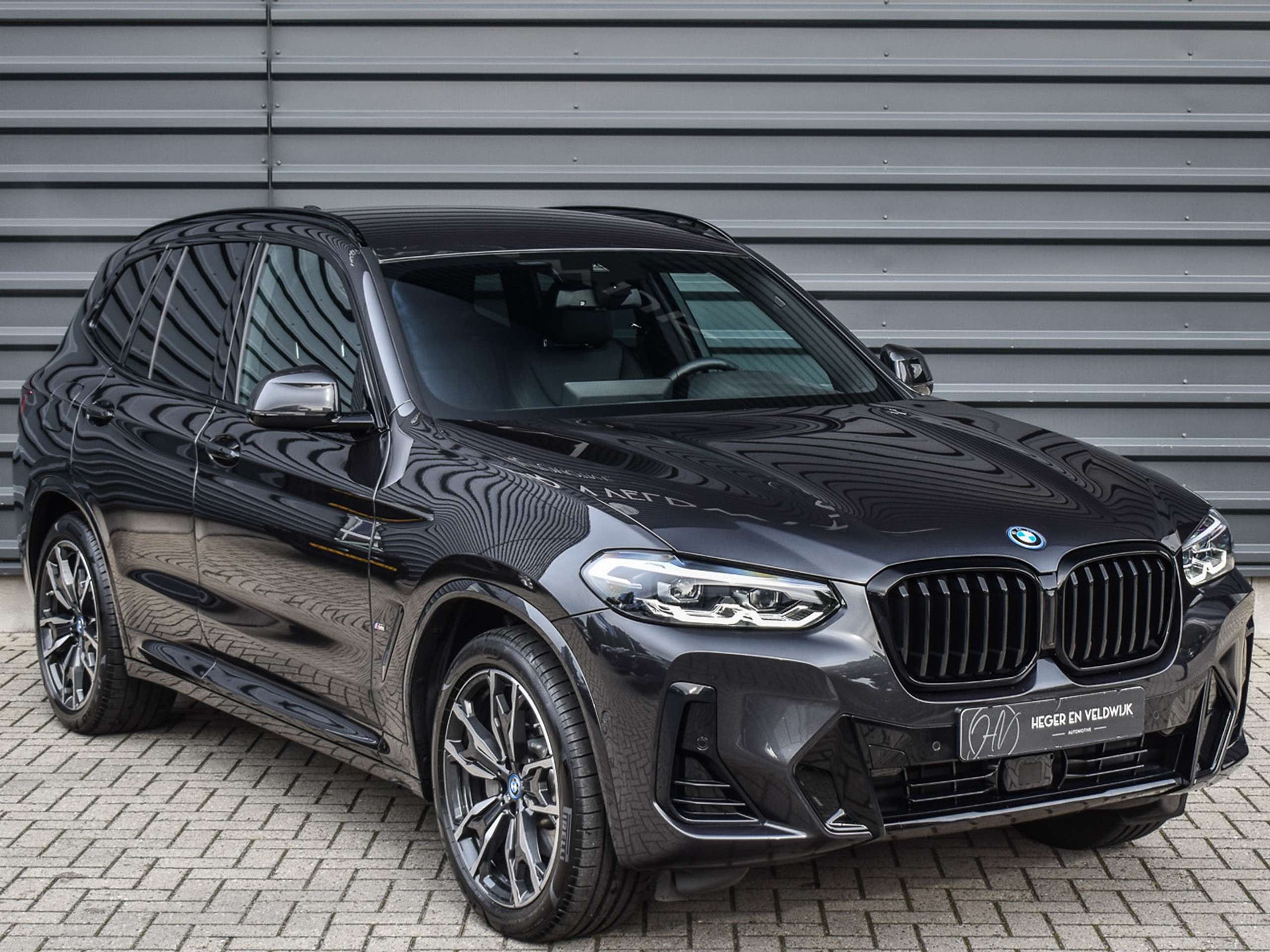 BMW - X3