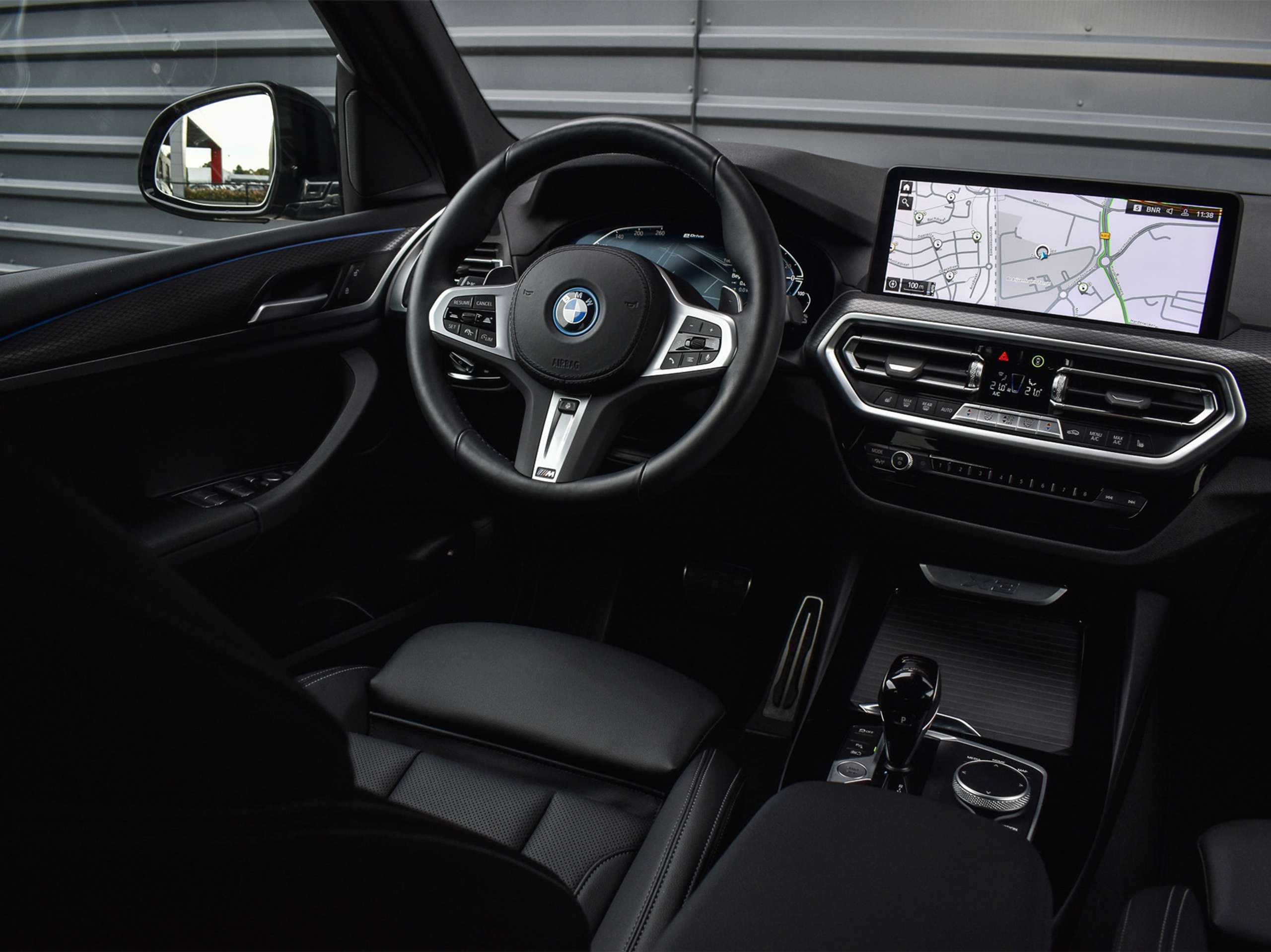 BMW - X3