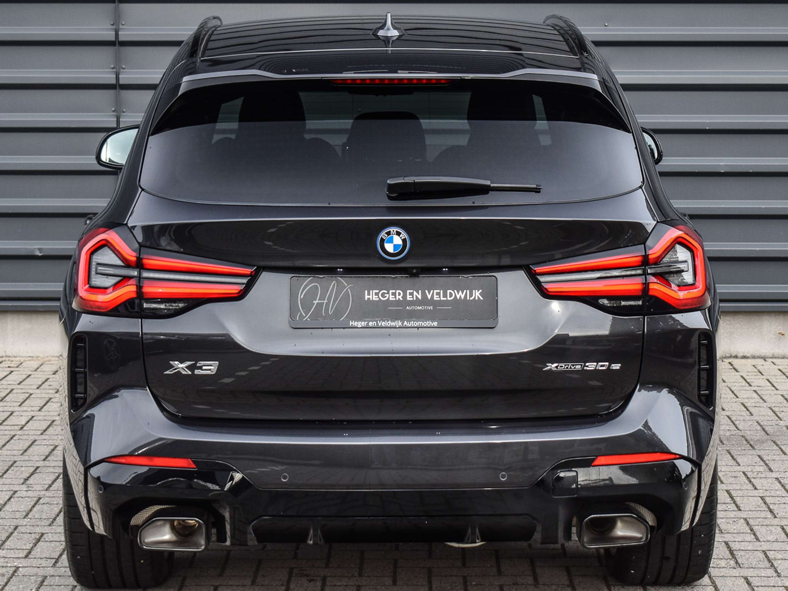 BMW - X3