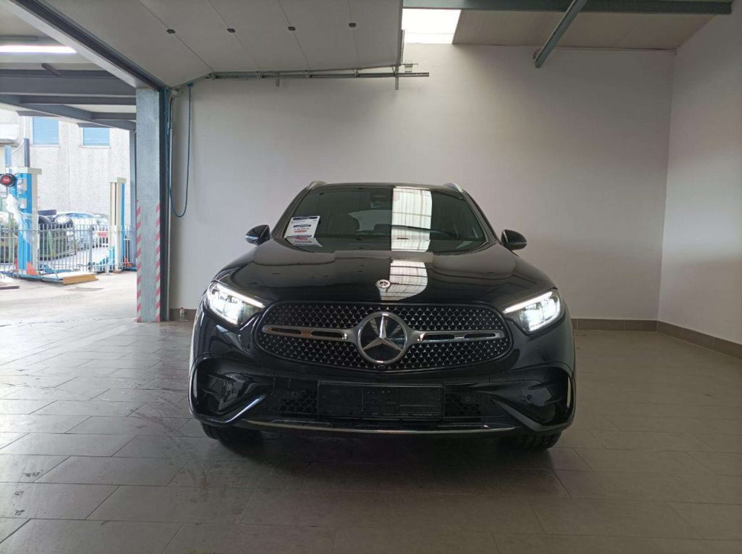 Mercedes-Benz - GLC 220