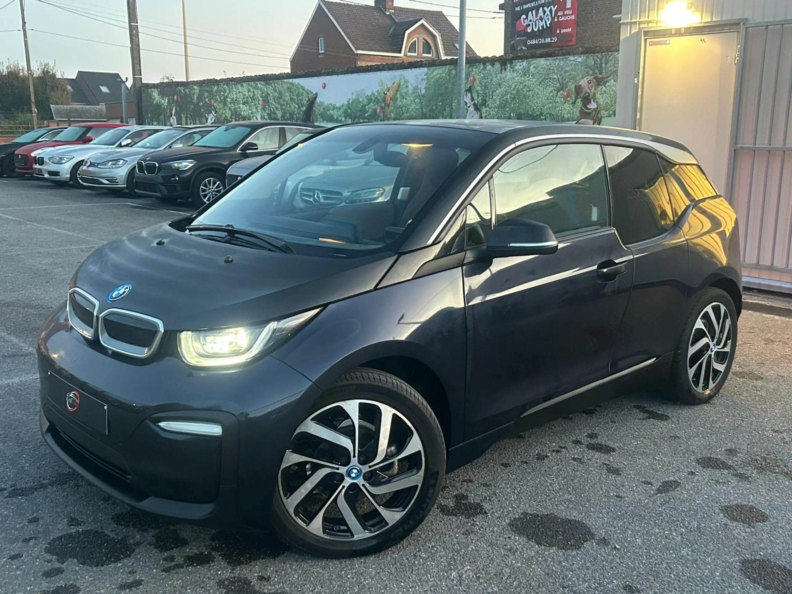 BMW - i3