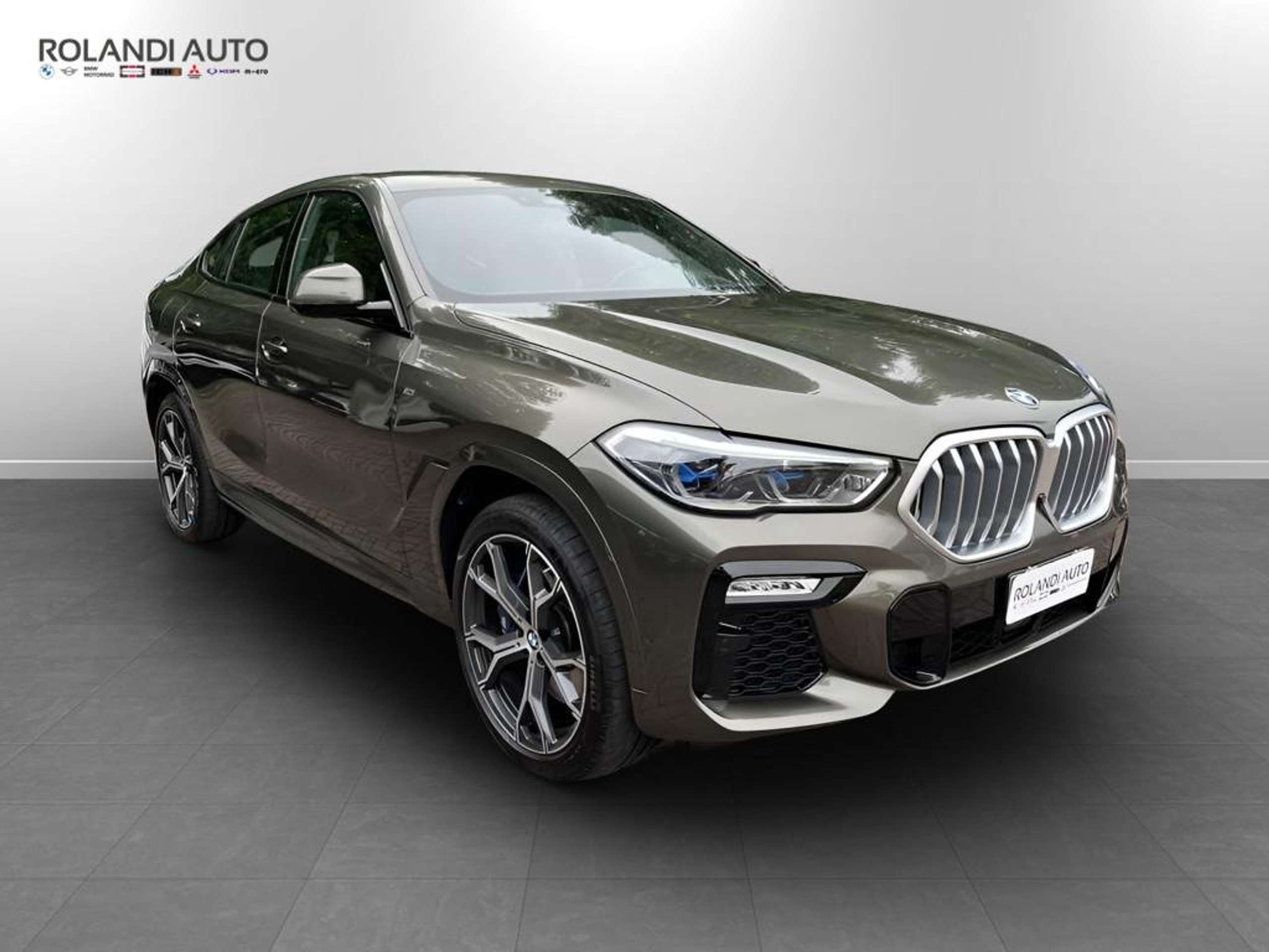 BMW - X6