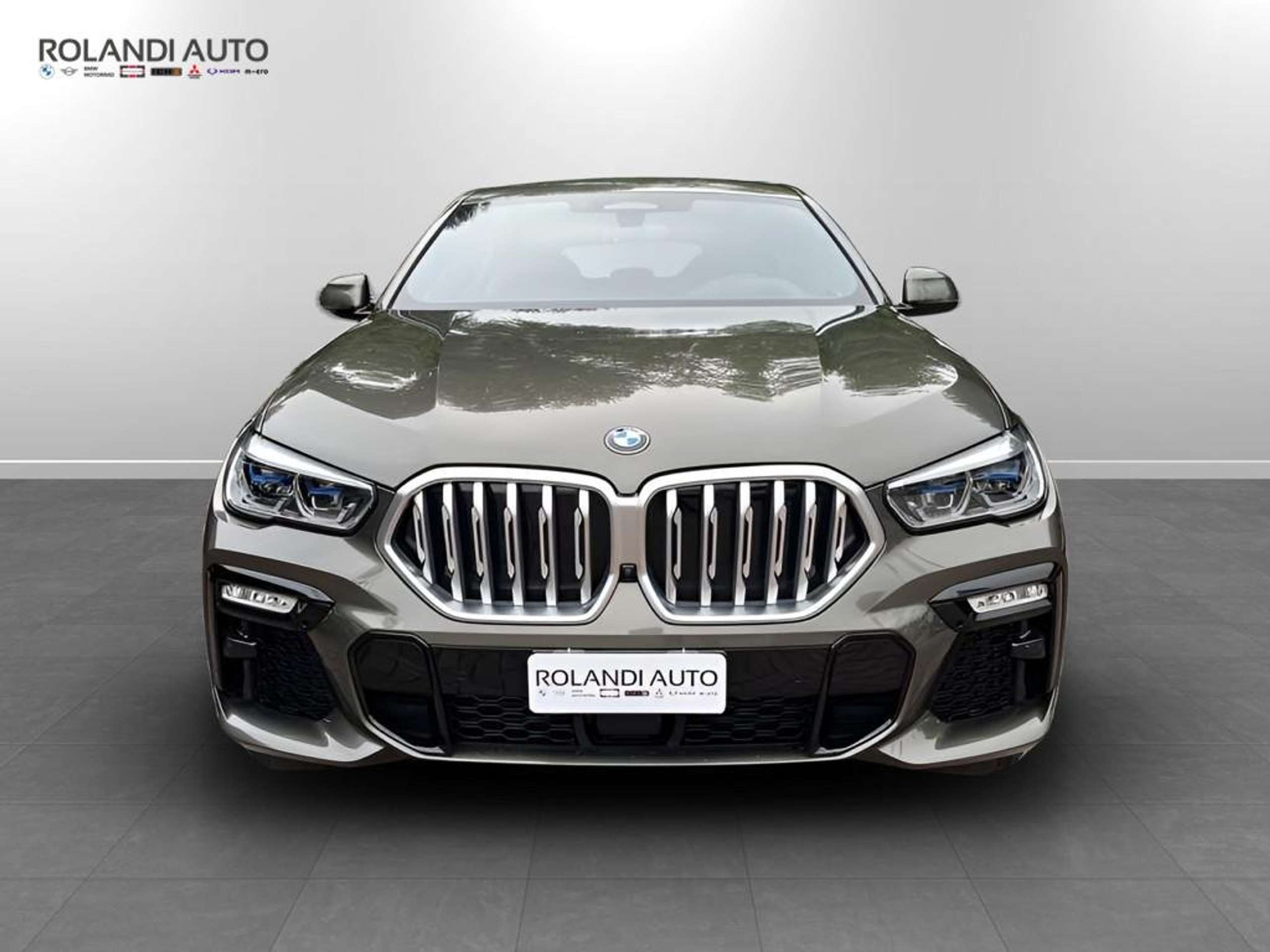 BMW - X6