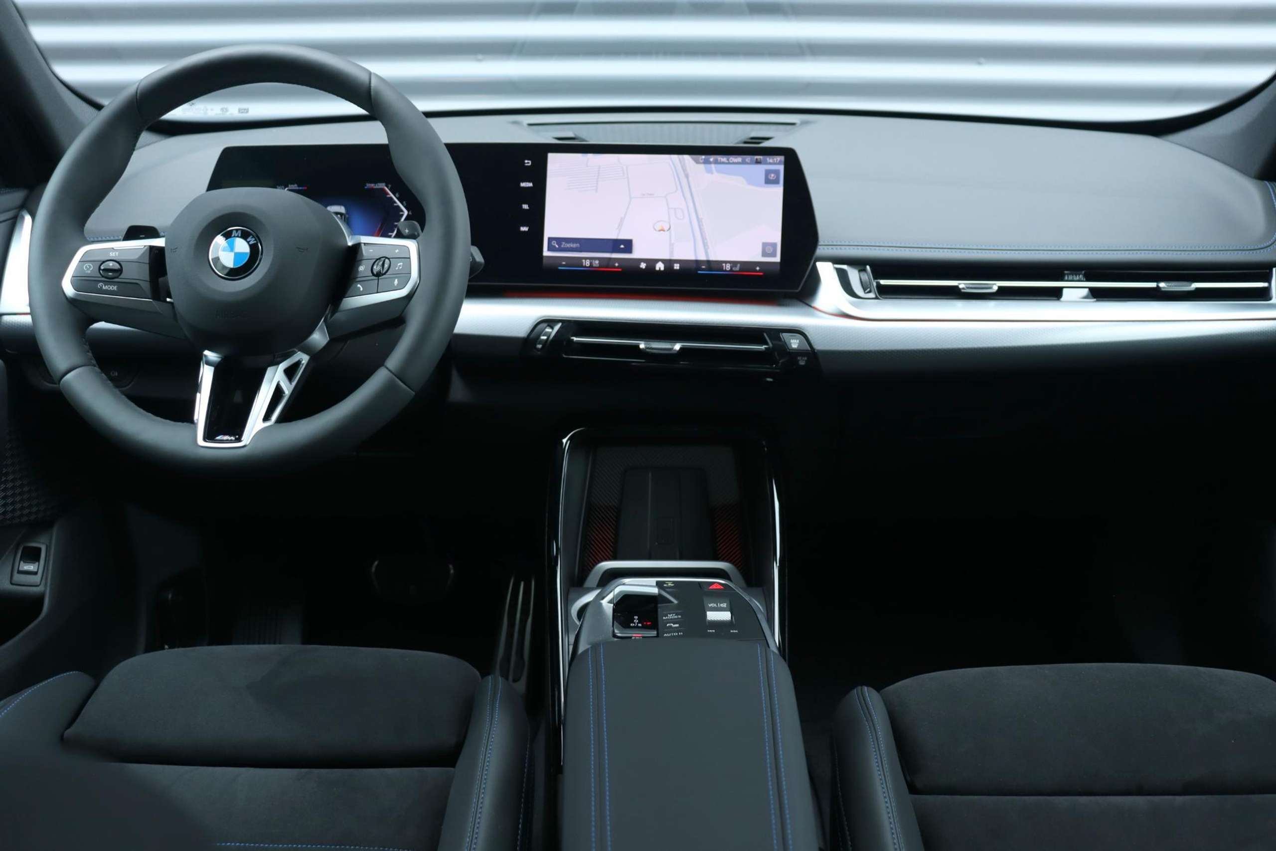 BMW - X1