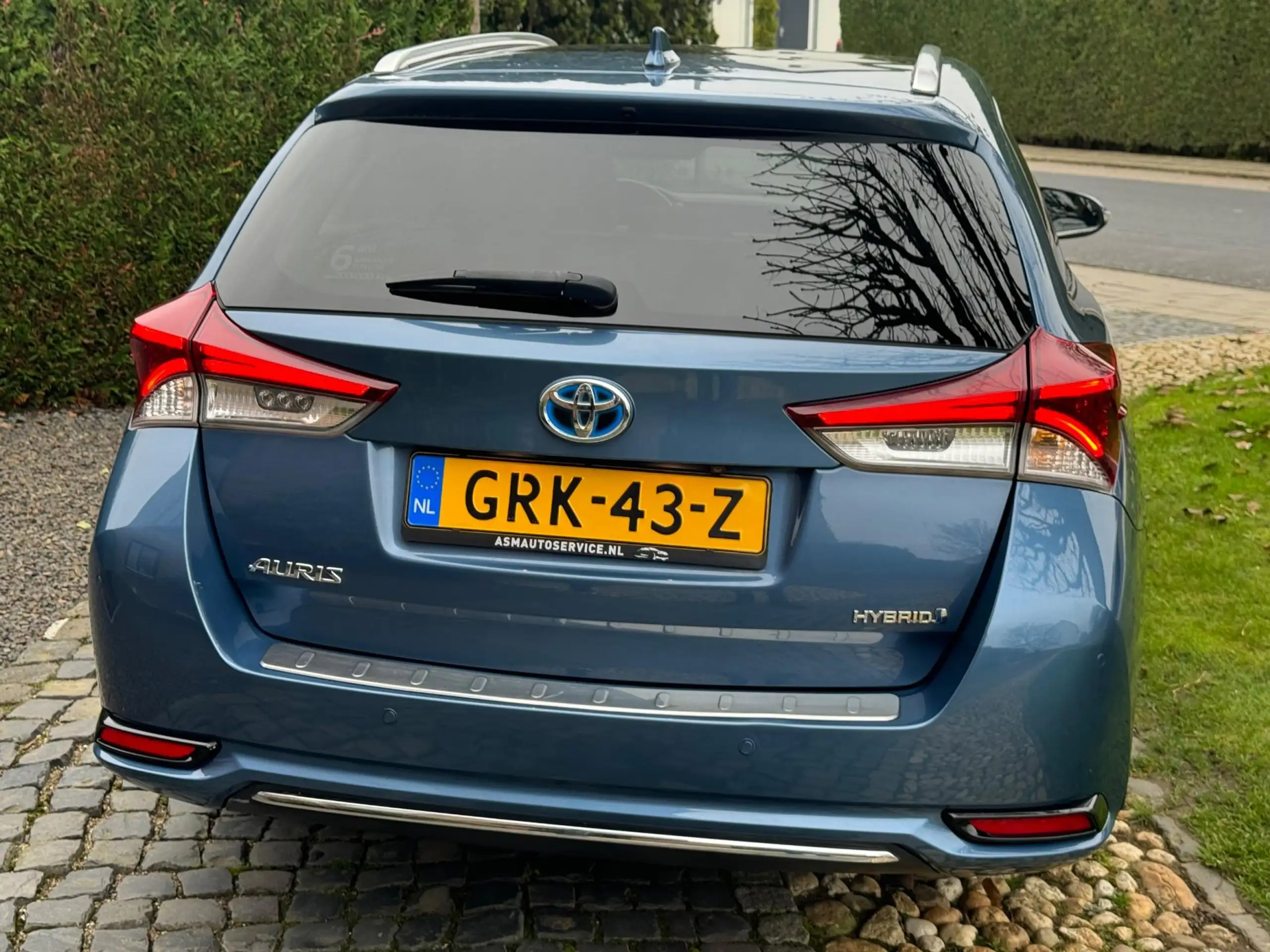 Toyota - Auris