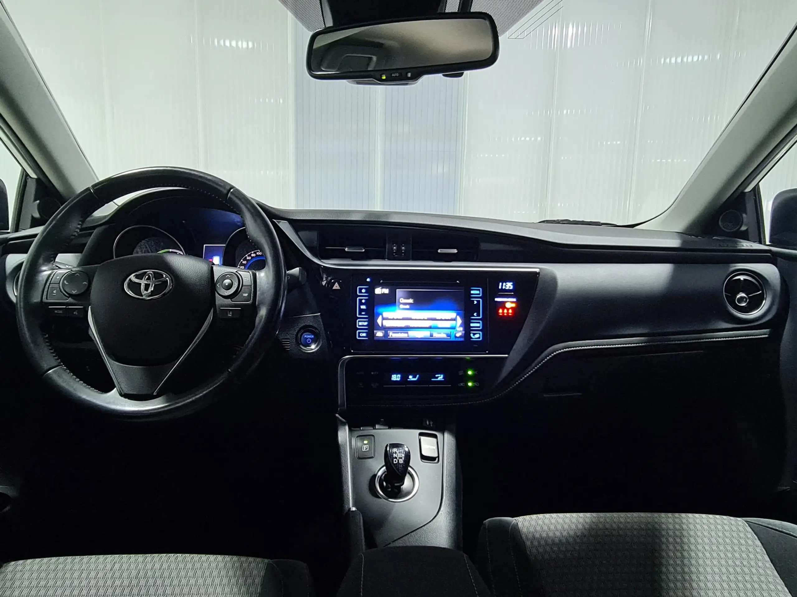 Toyota - Auris