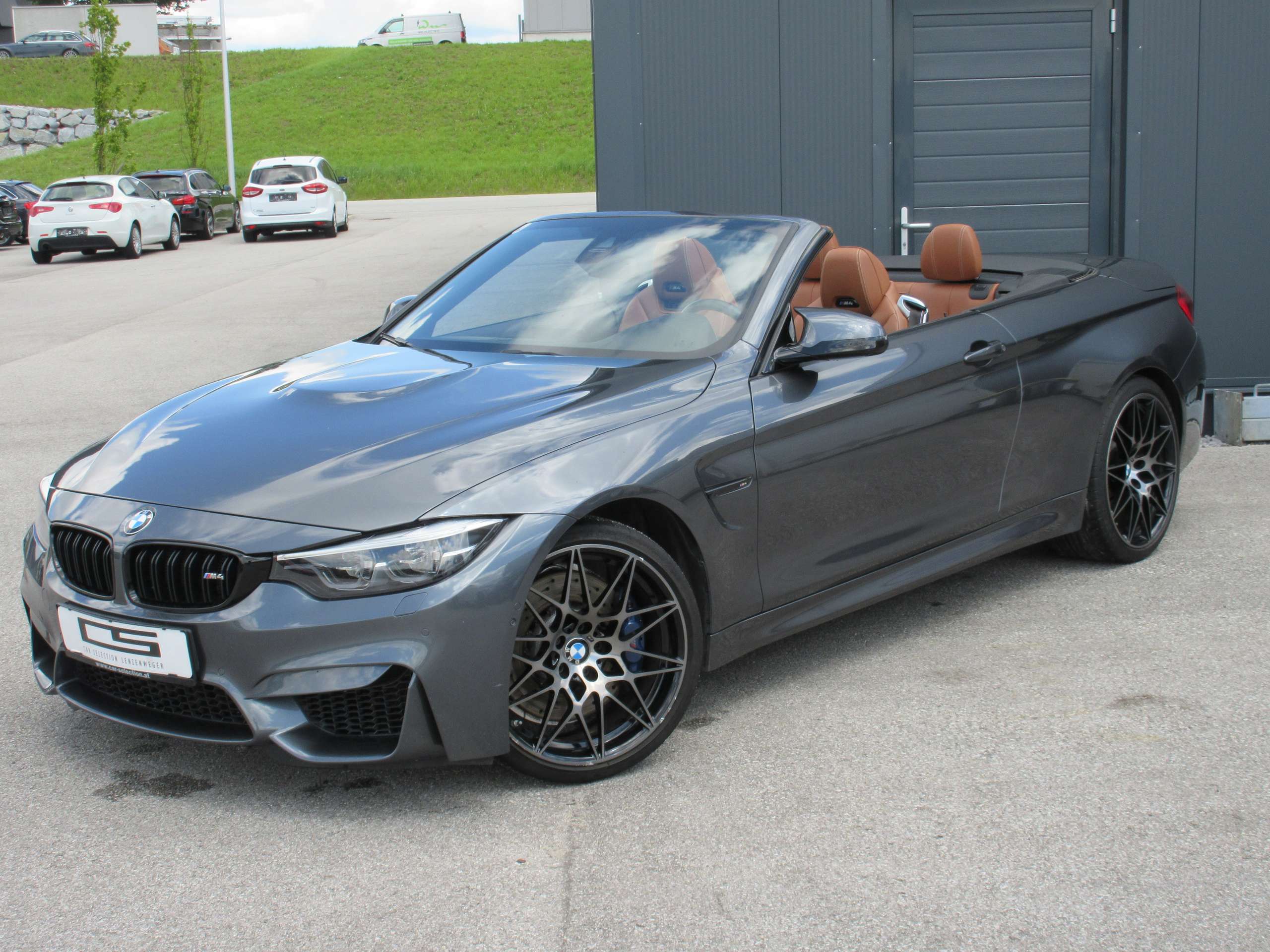 BMW - M4