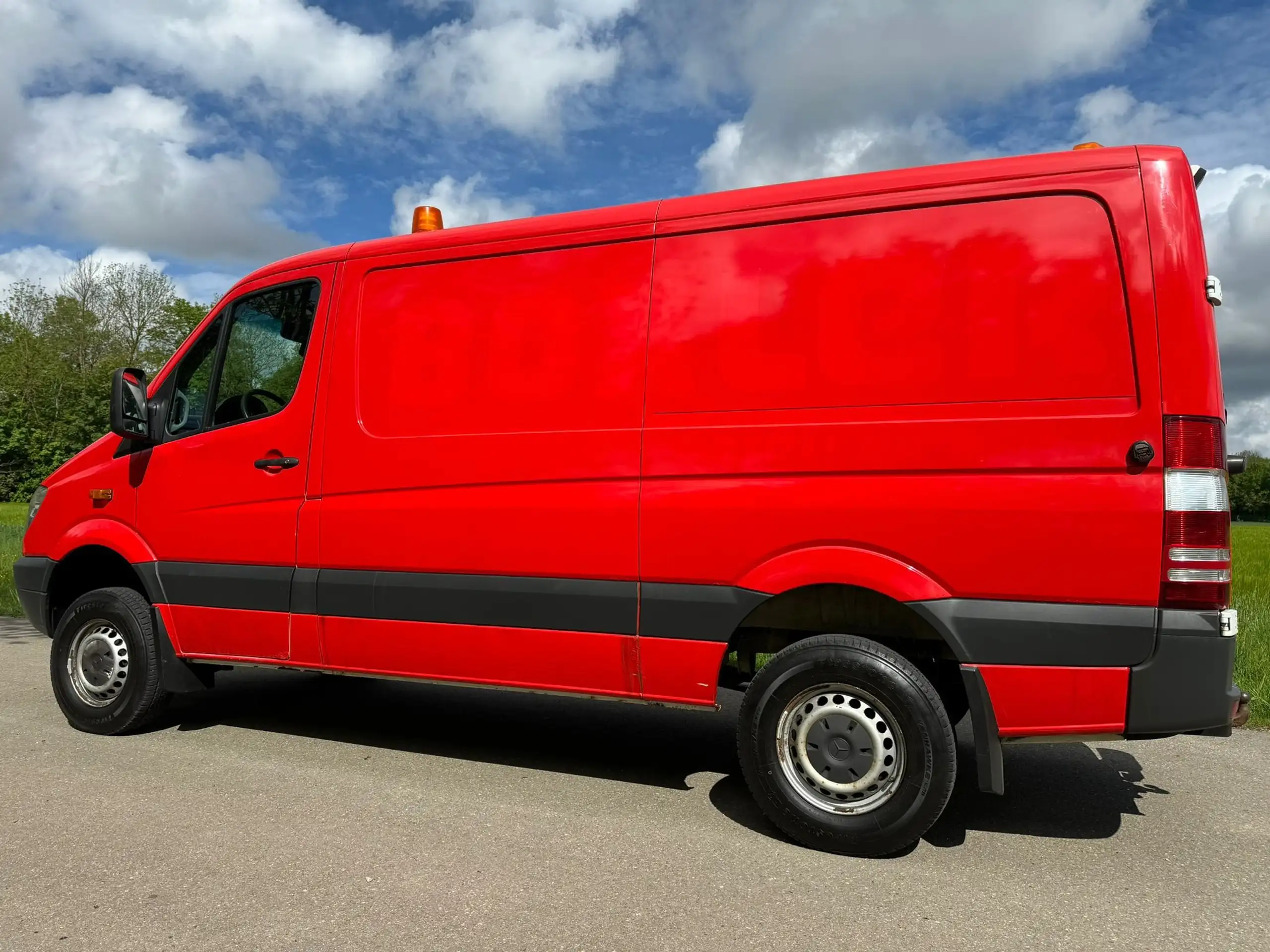 Mercedes-Benz - Sprinter