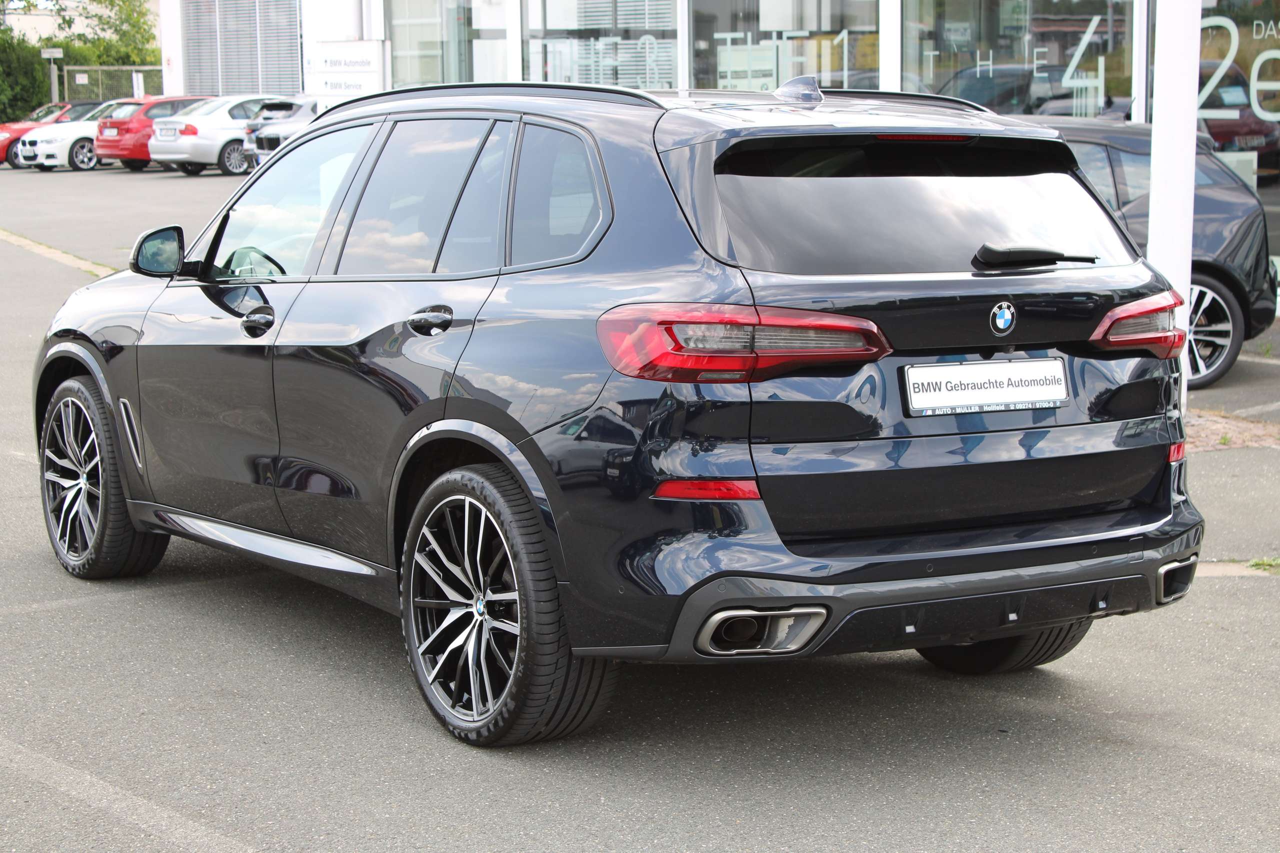 BMW - X5 M