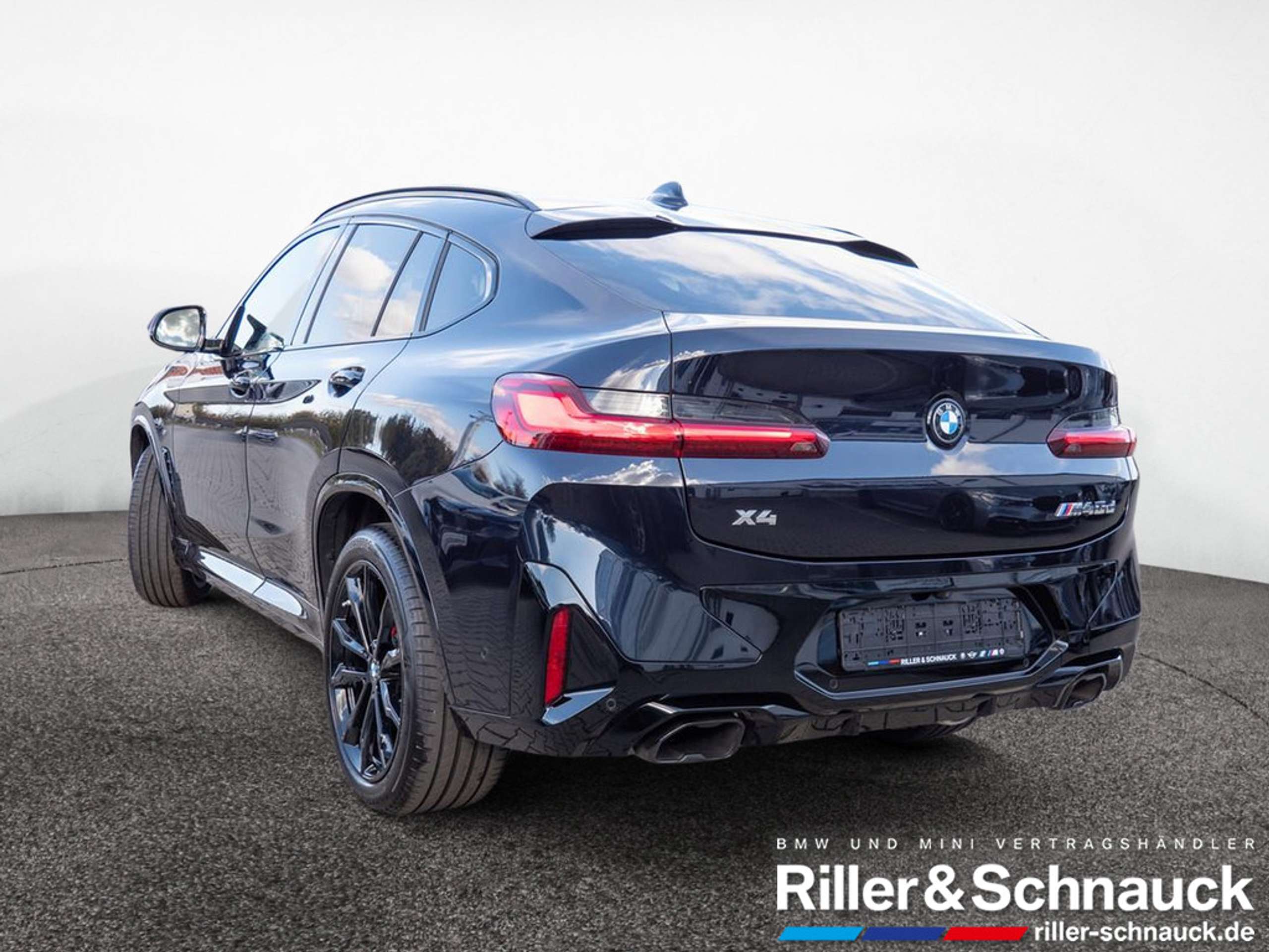 BMW - X4 M