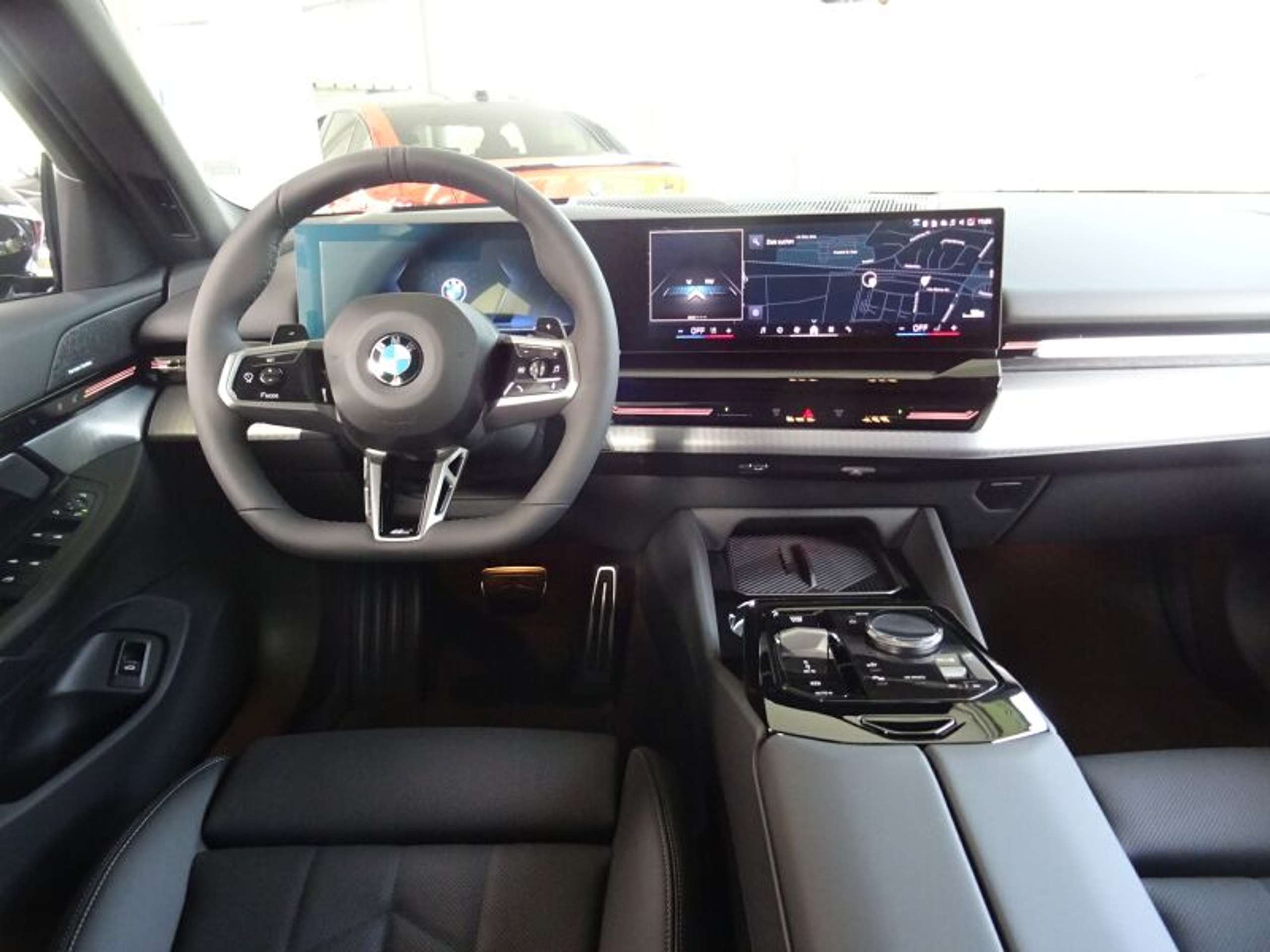 BMW - 520