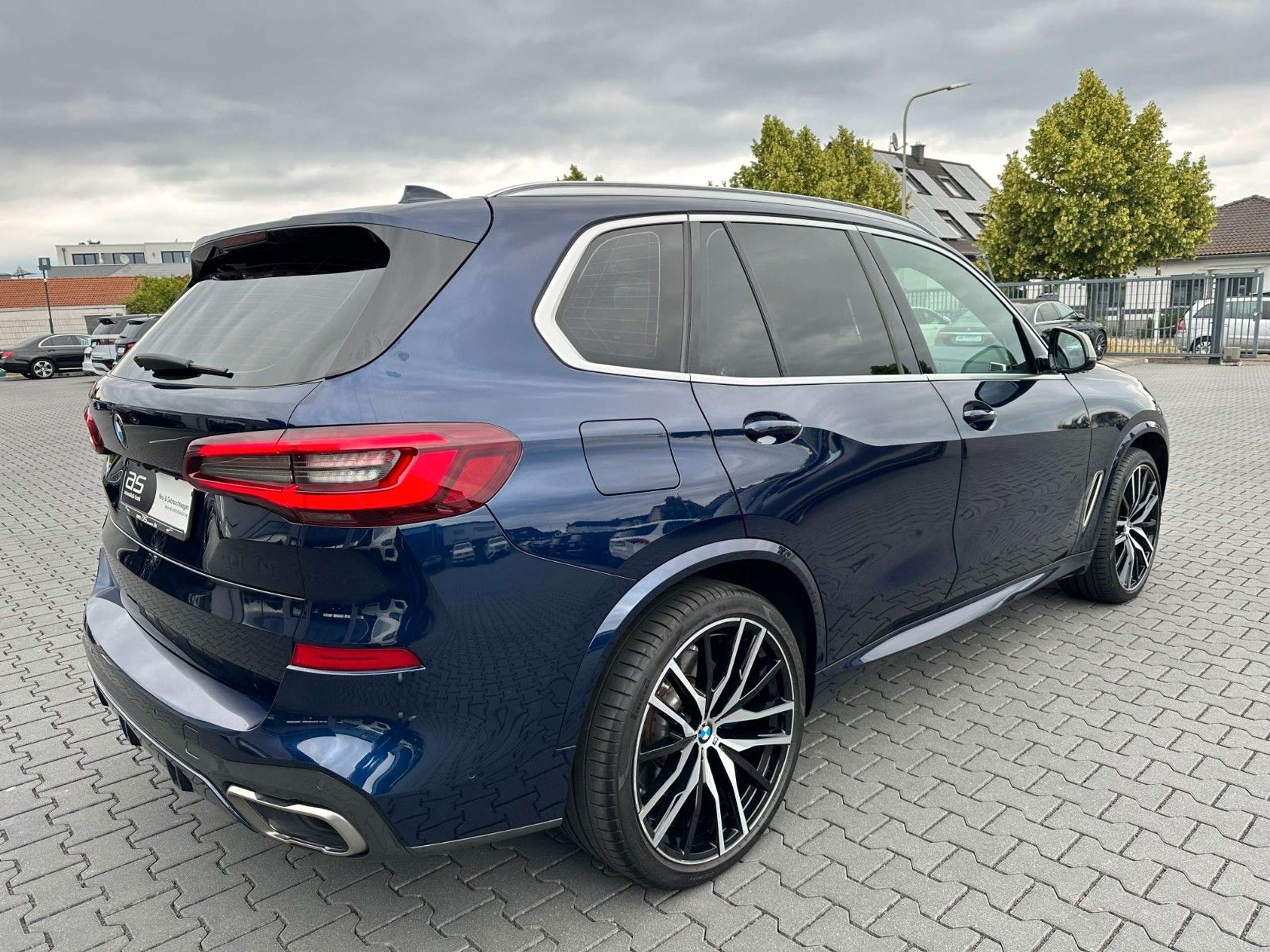 BMW - X5 M