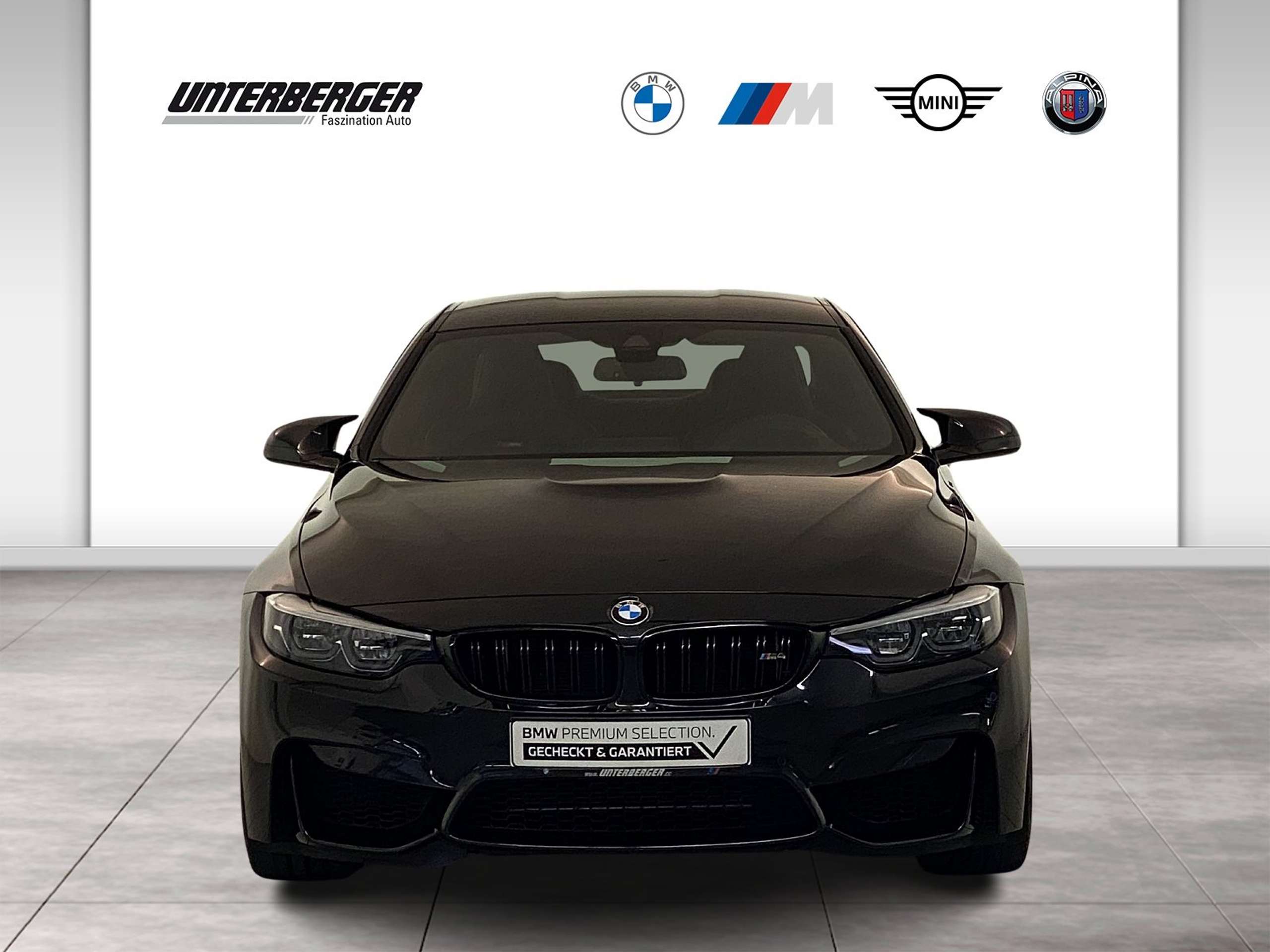 BMW - M4